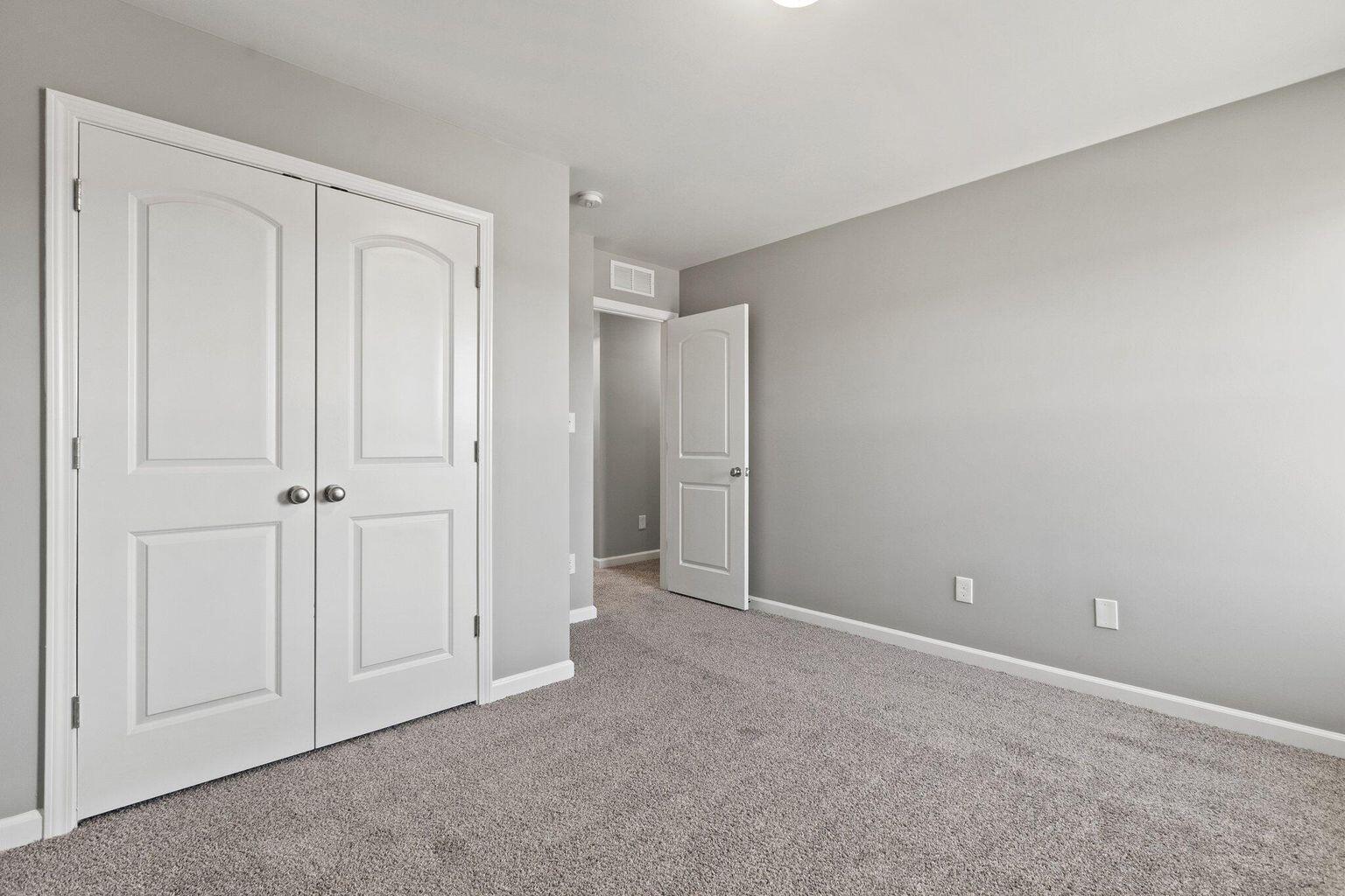 6080 Arbor Wds Way Property Photo 17