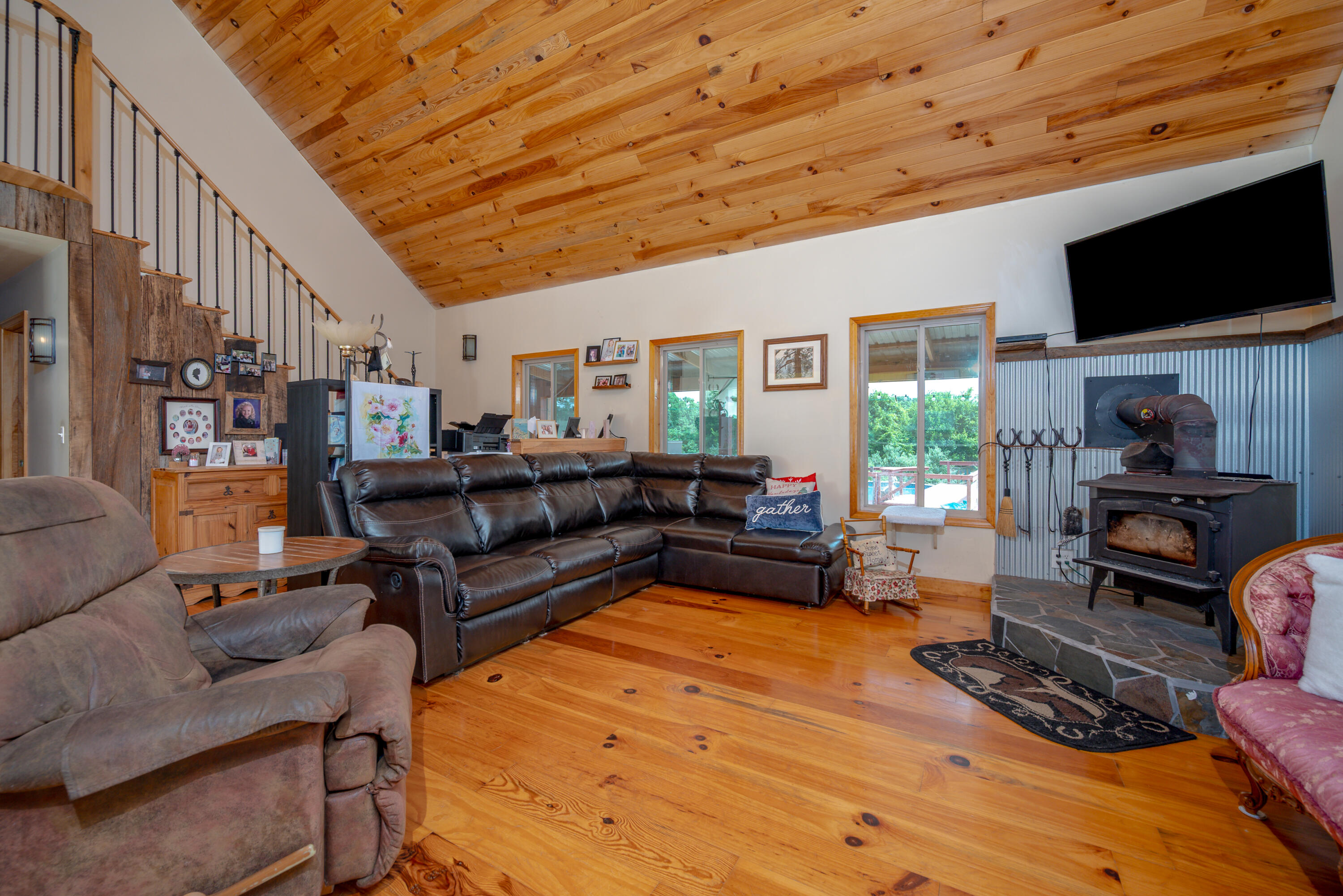 575 Ellington Loop Road Property Photo 24