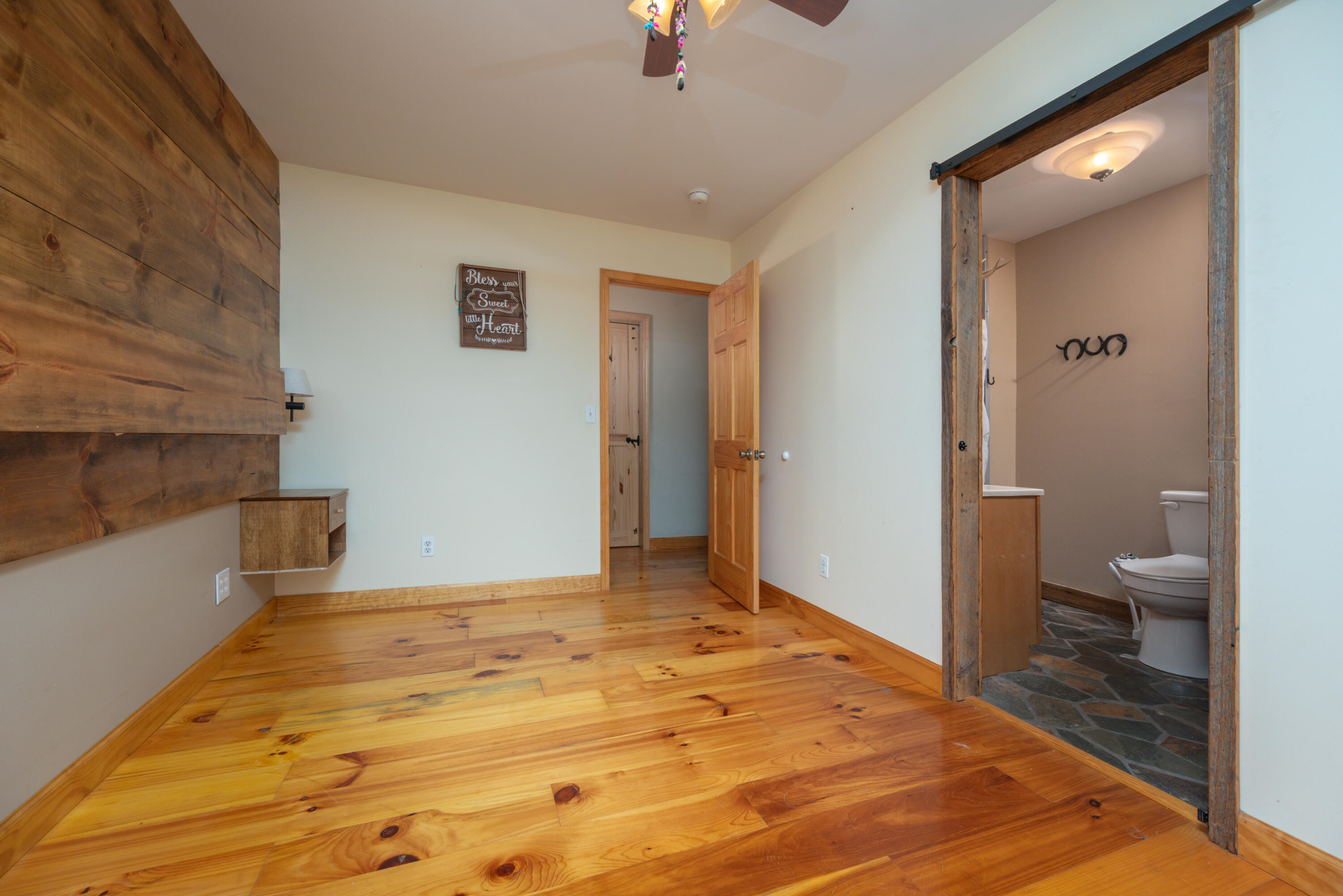 575 Ellington Loop Road Property Photo 29