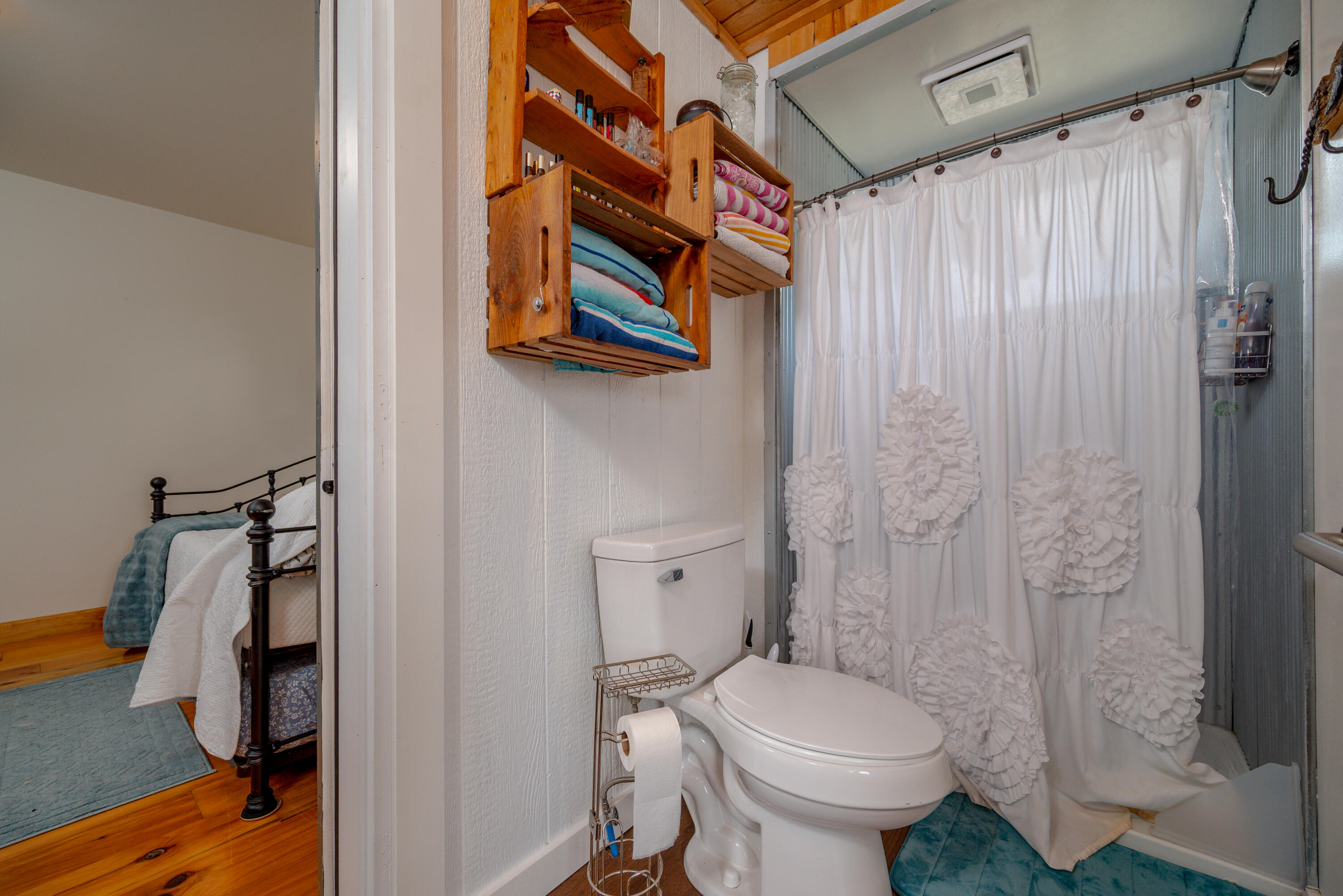 575 Ellington Loop Road Property Photo 36