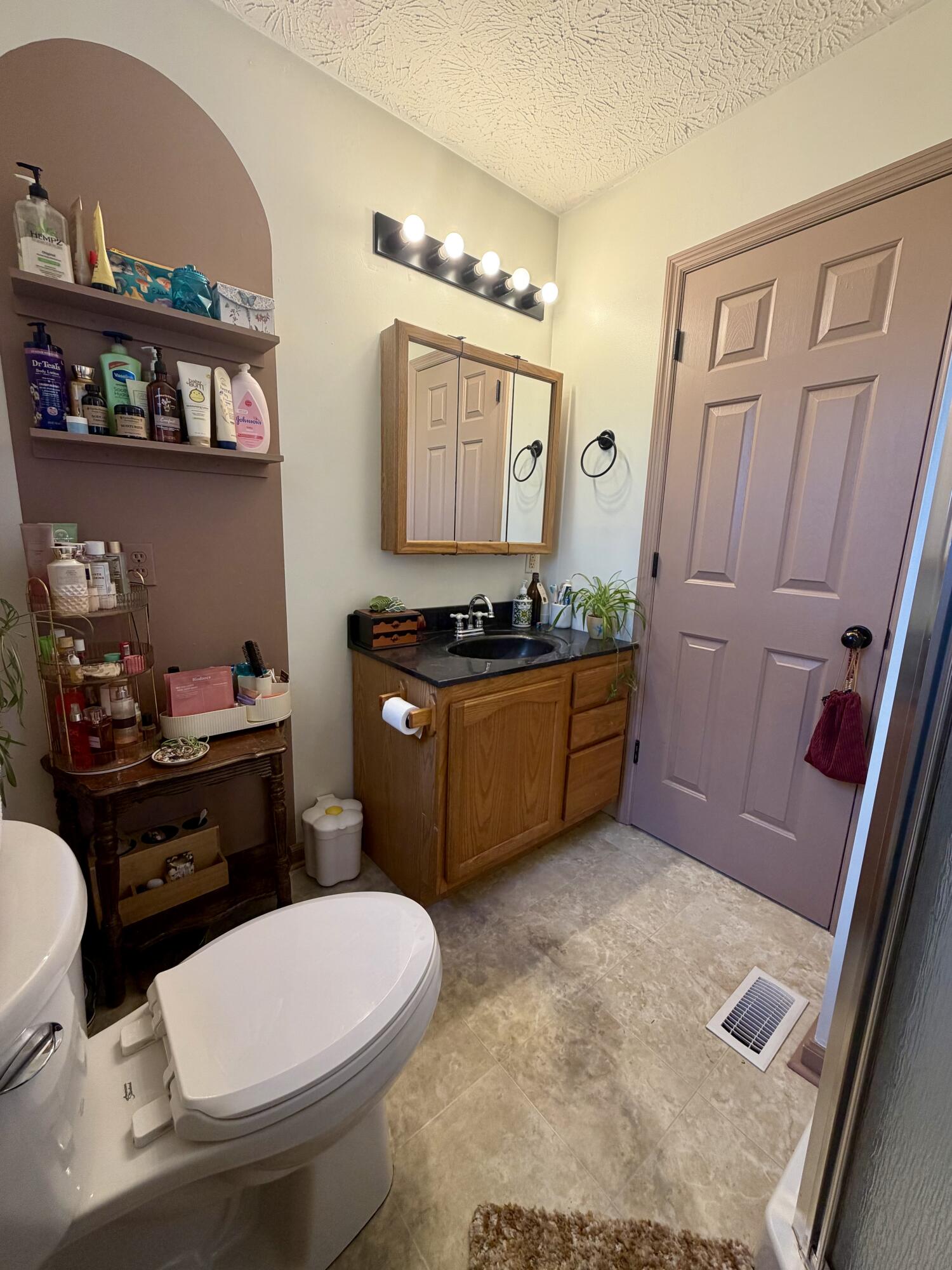 55 Mitchell Lane Property Photo 22