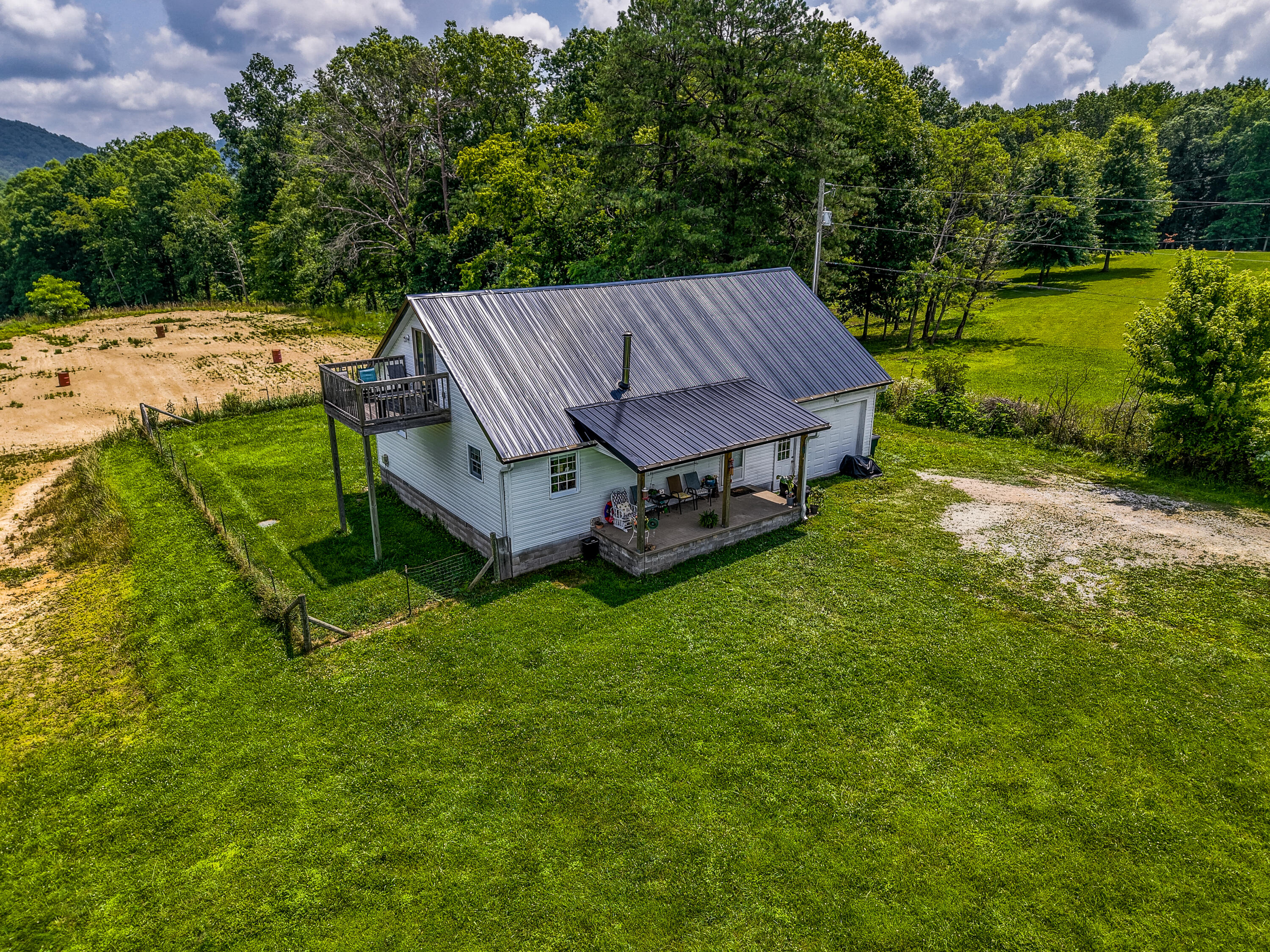 55 Mitchell Lane Property Photo 30