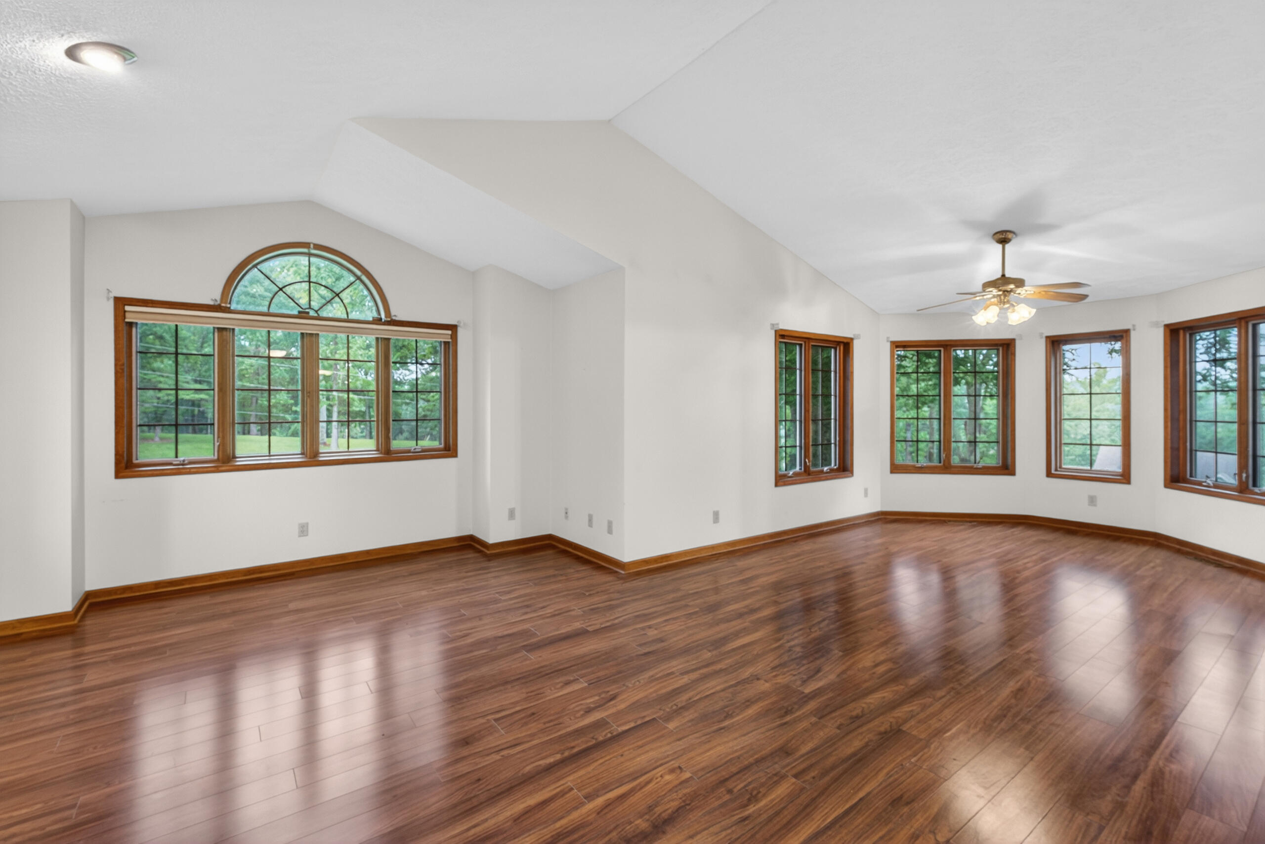 85 Boone Drive Property Photo 11
