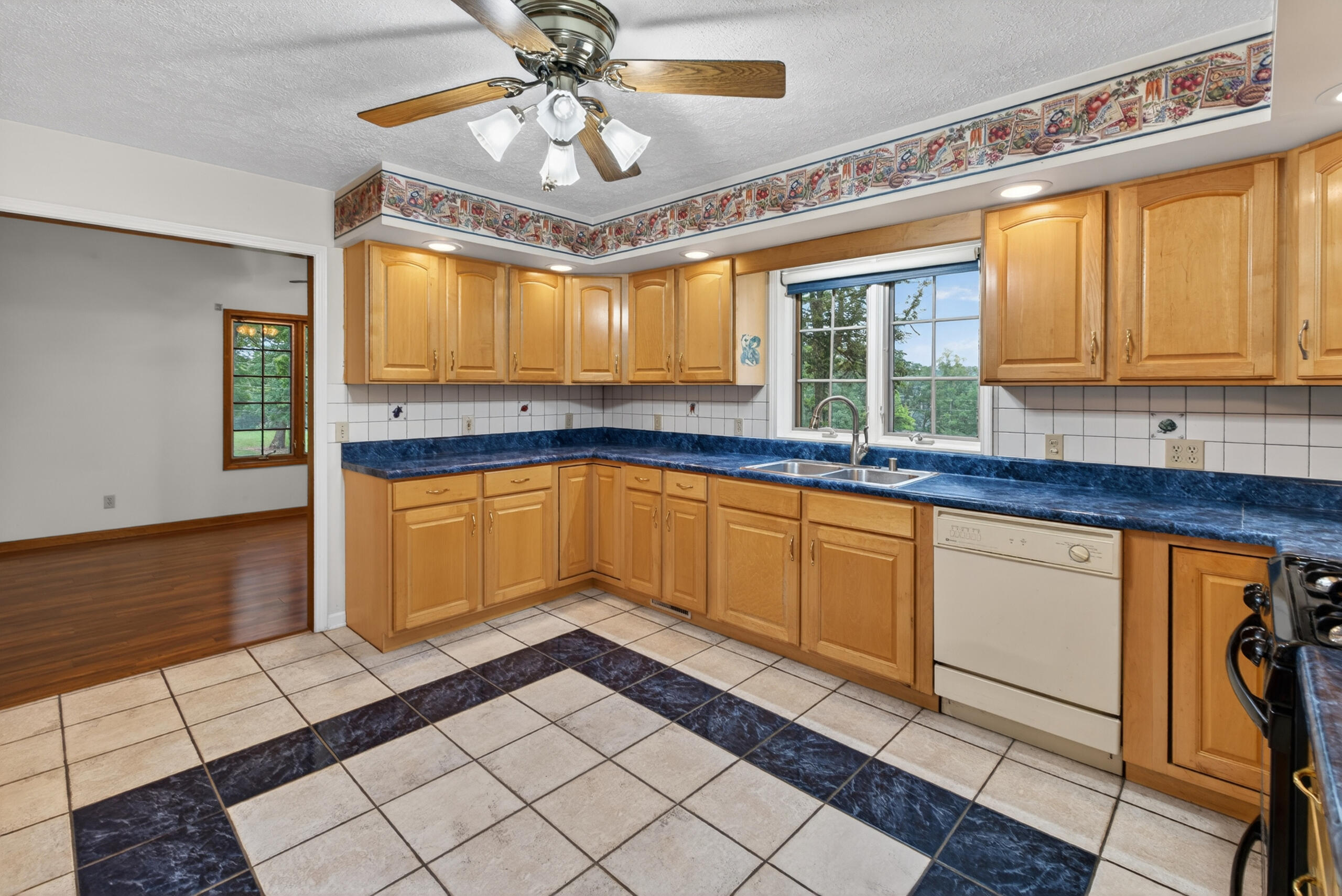 85 Boone Drive Property Photo 18