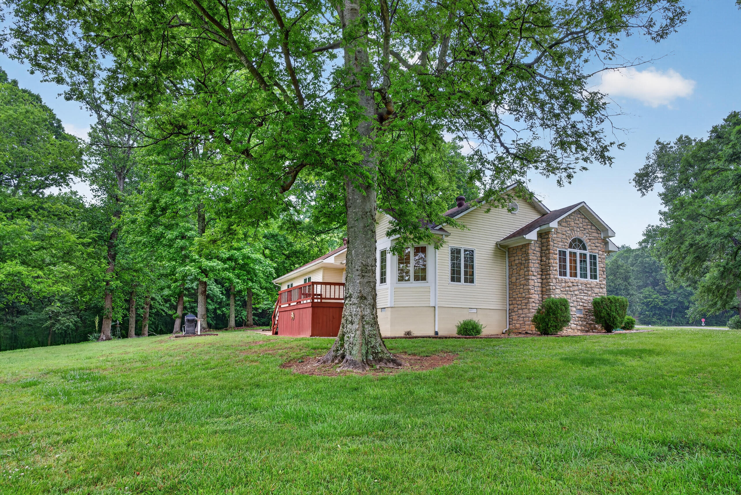 85 Boone Drive Property Photo 42