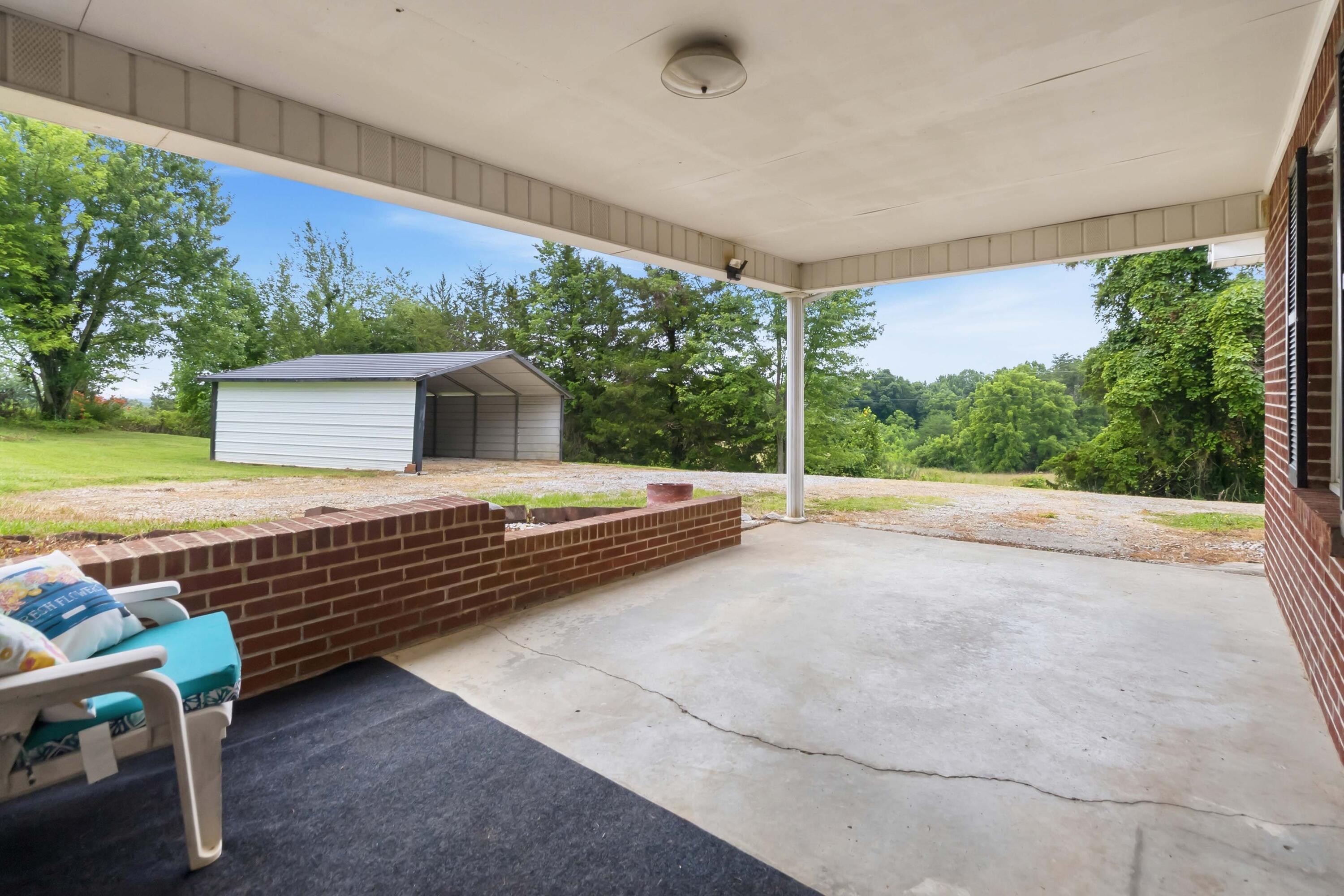 3065 Oak Hill Road Property Photo 6