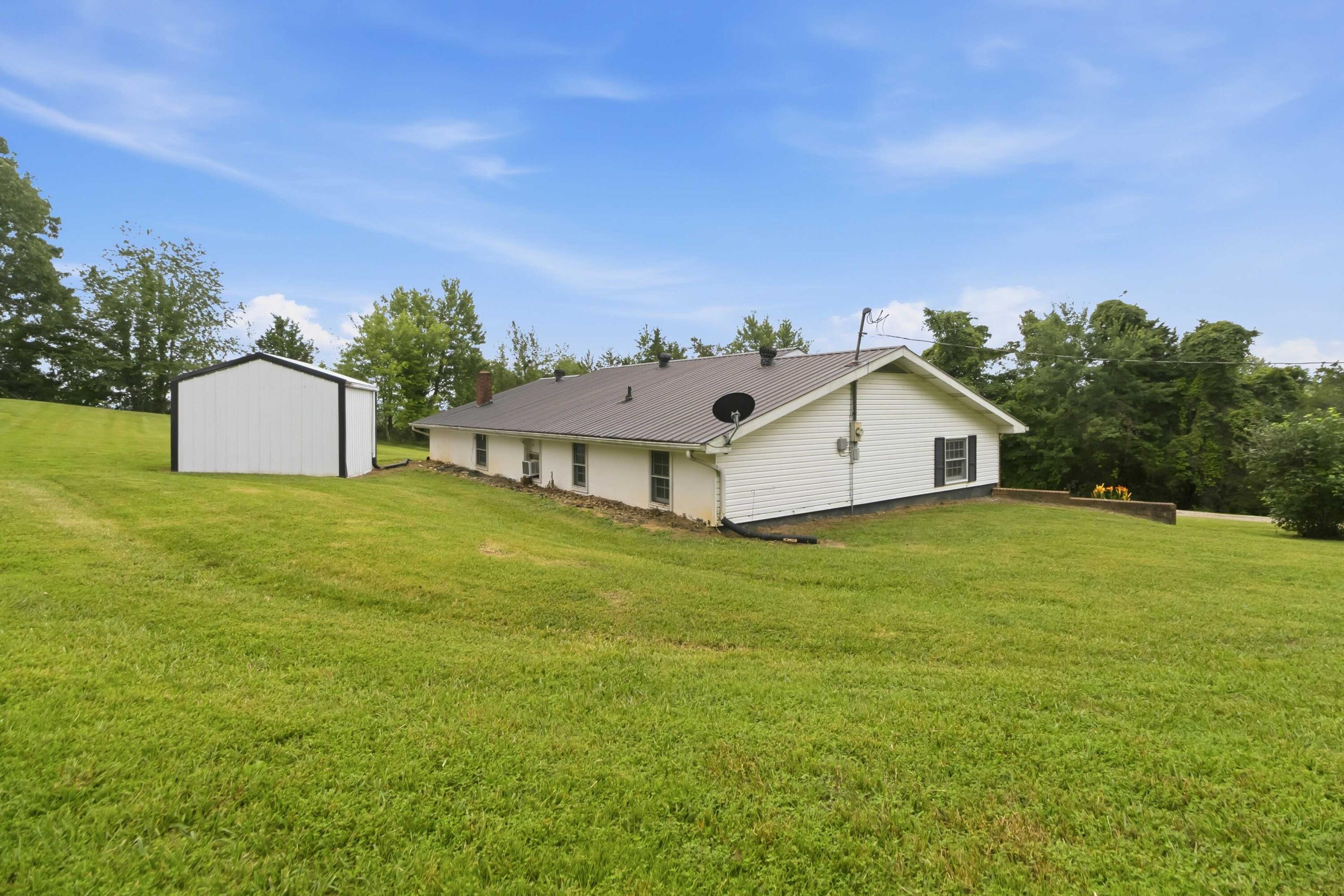 3065 Oak Hill Road Property Photo 10