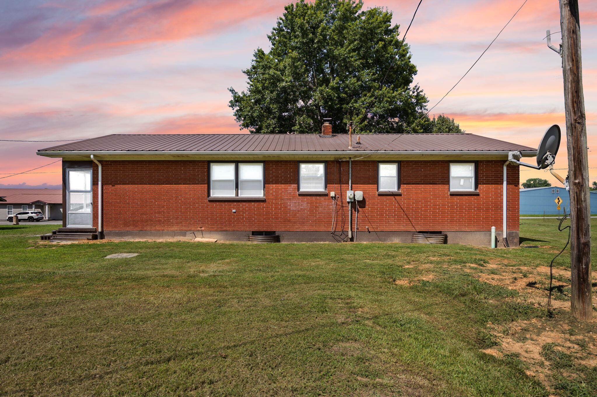 660 Highway 1383 Property Photo 5