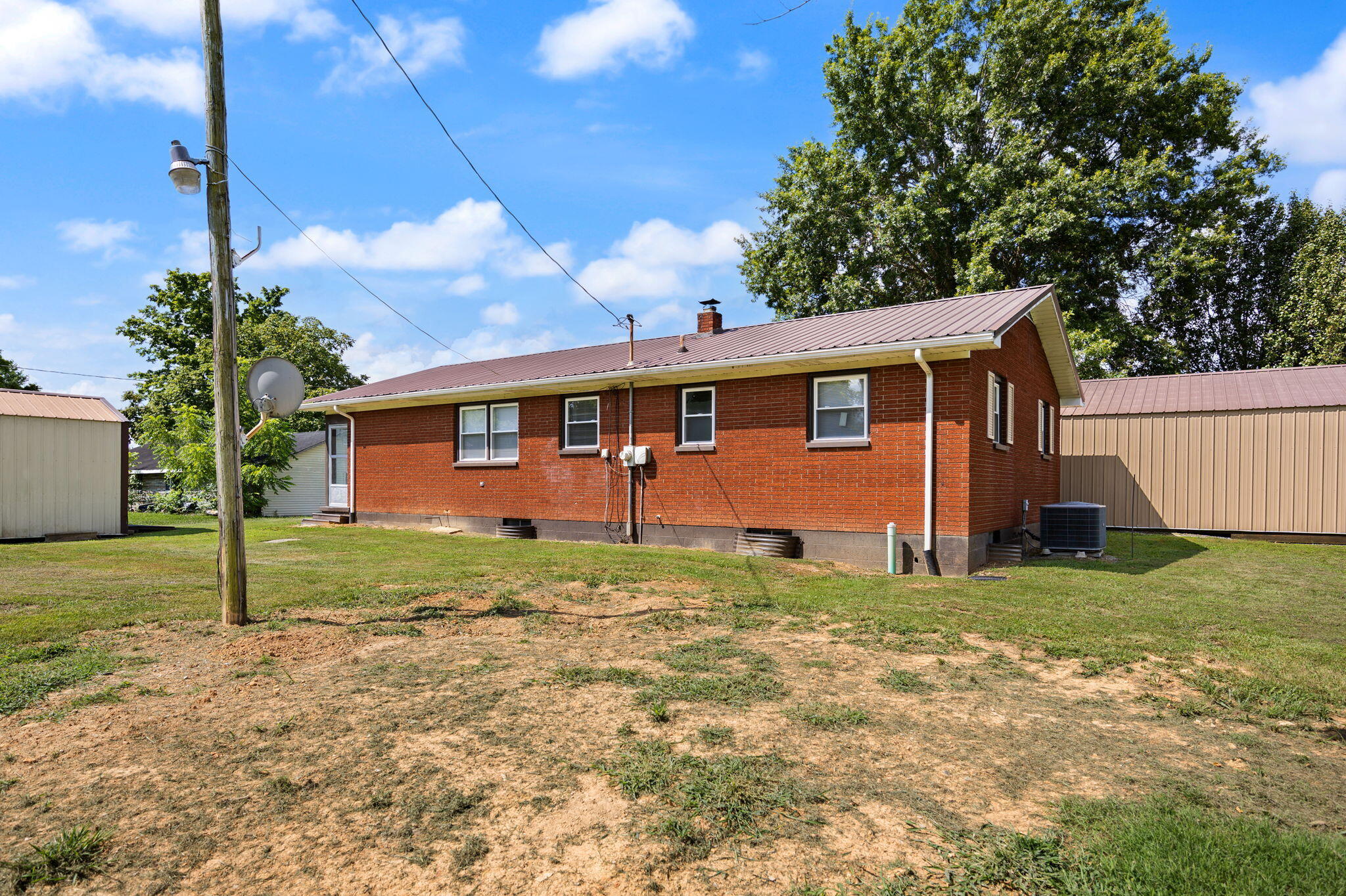 660 Highway 1383 Property Photo 33