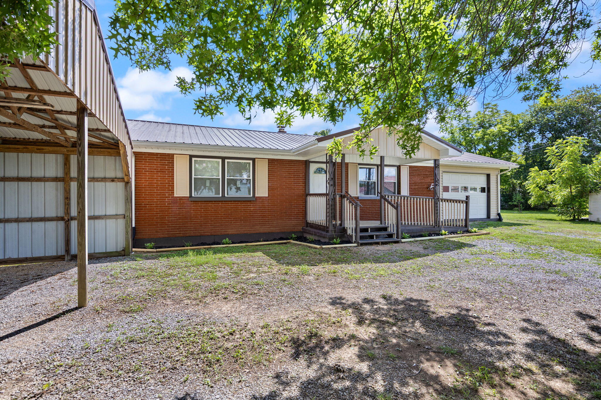 660 Highway 1383 Property Photo 45