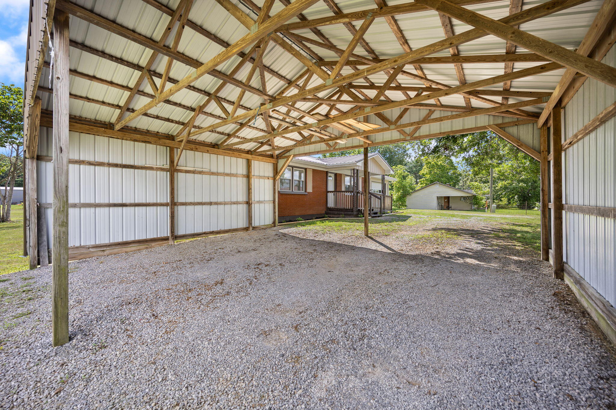 660 Highway 1383 Property Photo 47