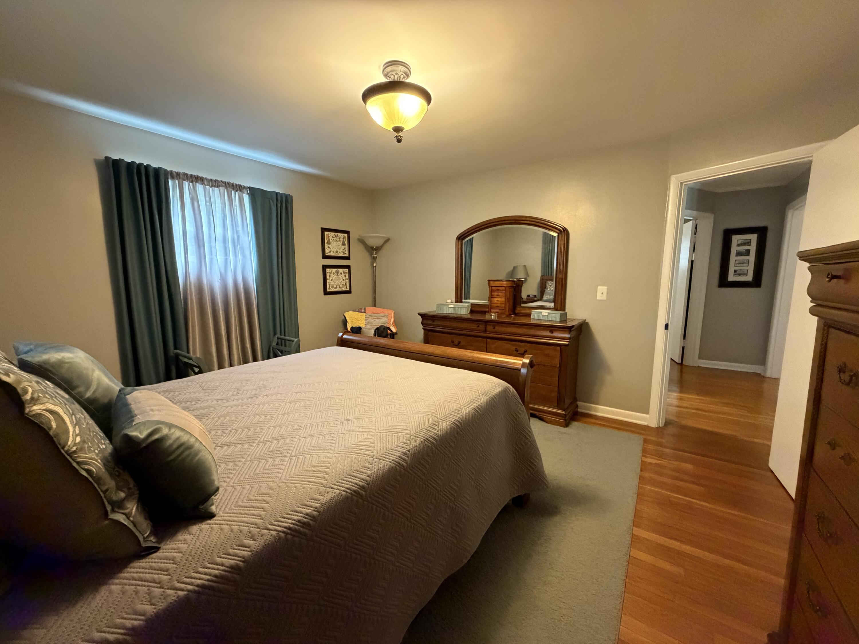 15 Moundale Avenue Property Photo 32