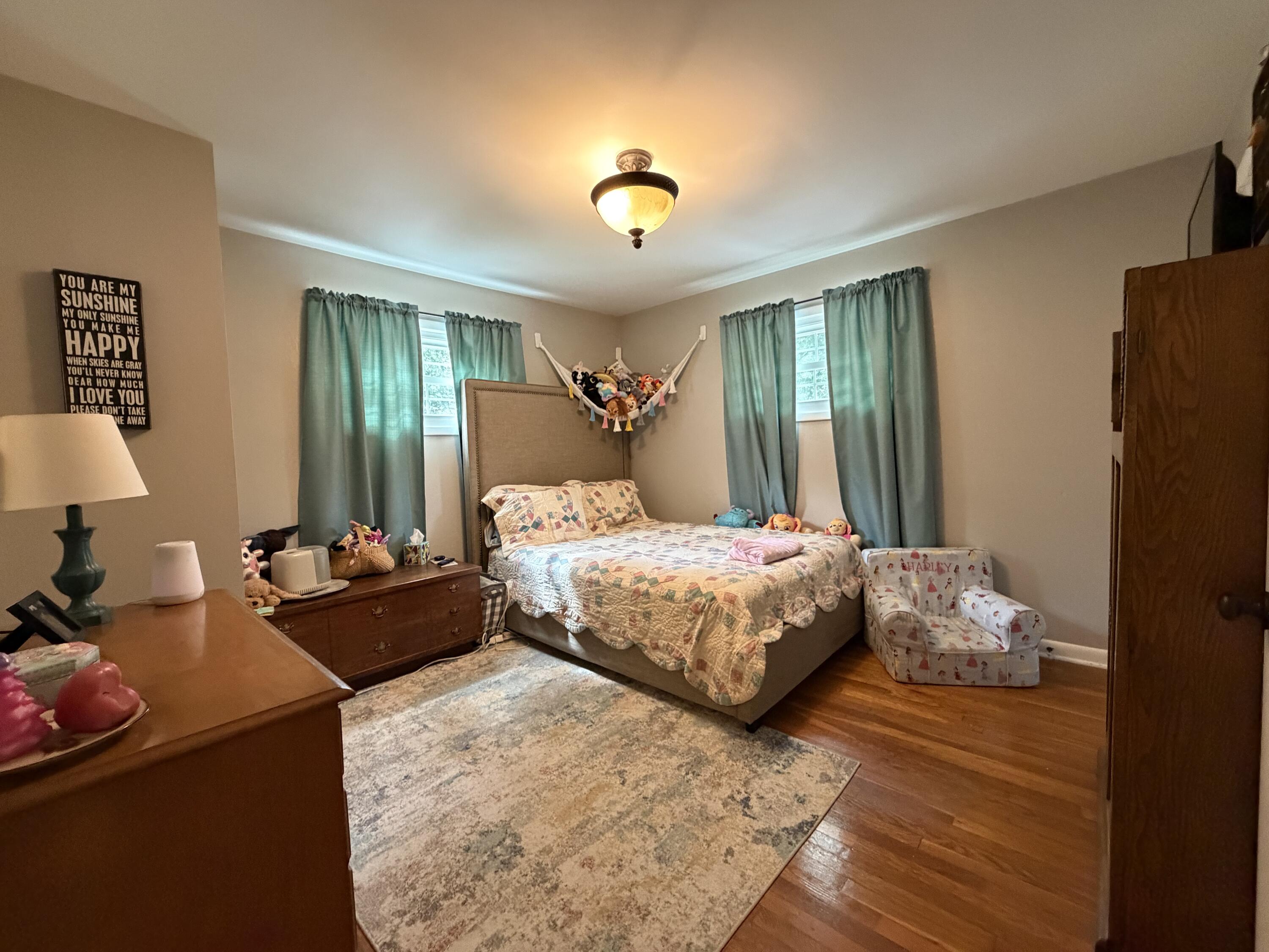 15 Moundale Avenue Property Photo 35