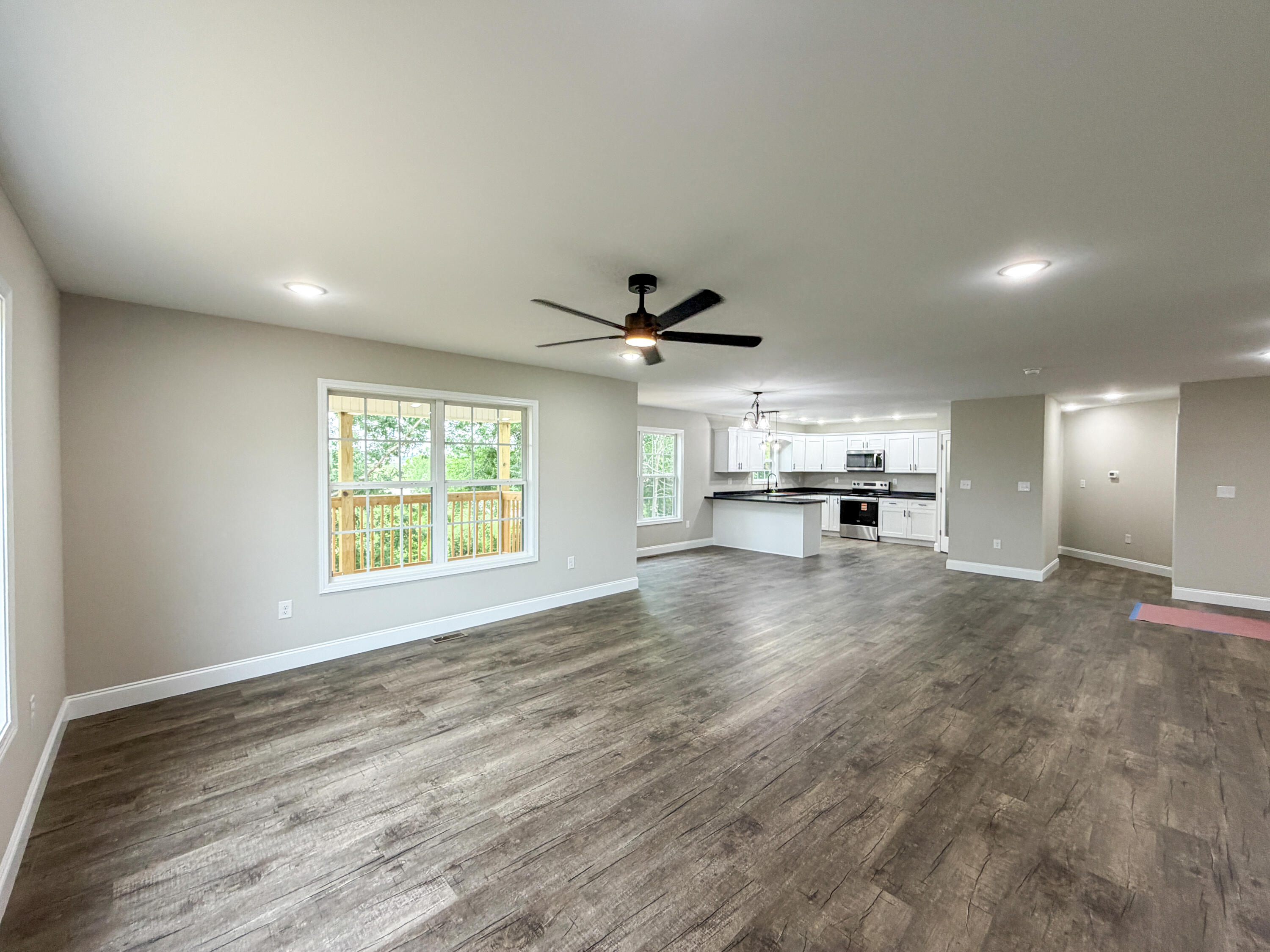 132 Sterlyn Drive Property Photo 12