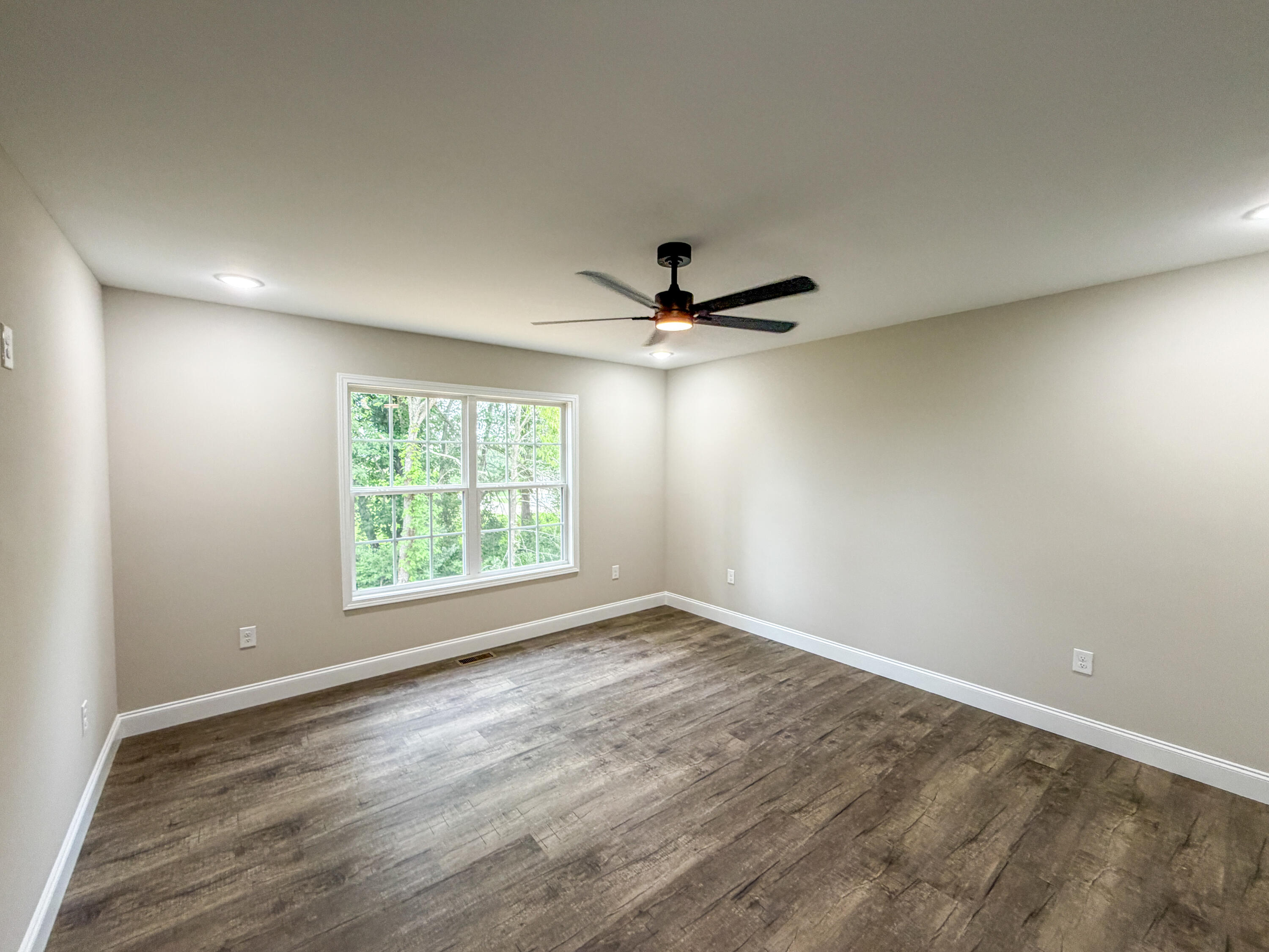 132 Sterlyn Drive Property Photo 23