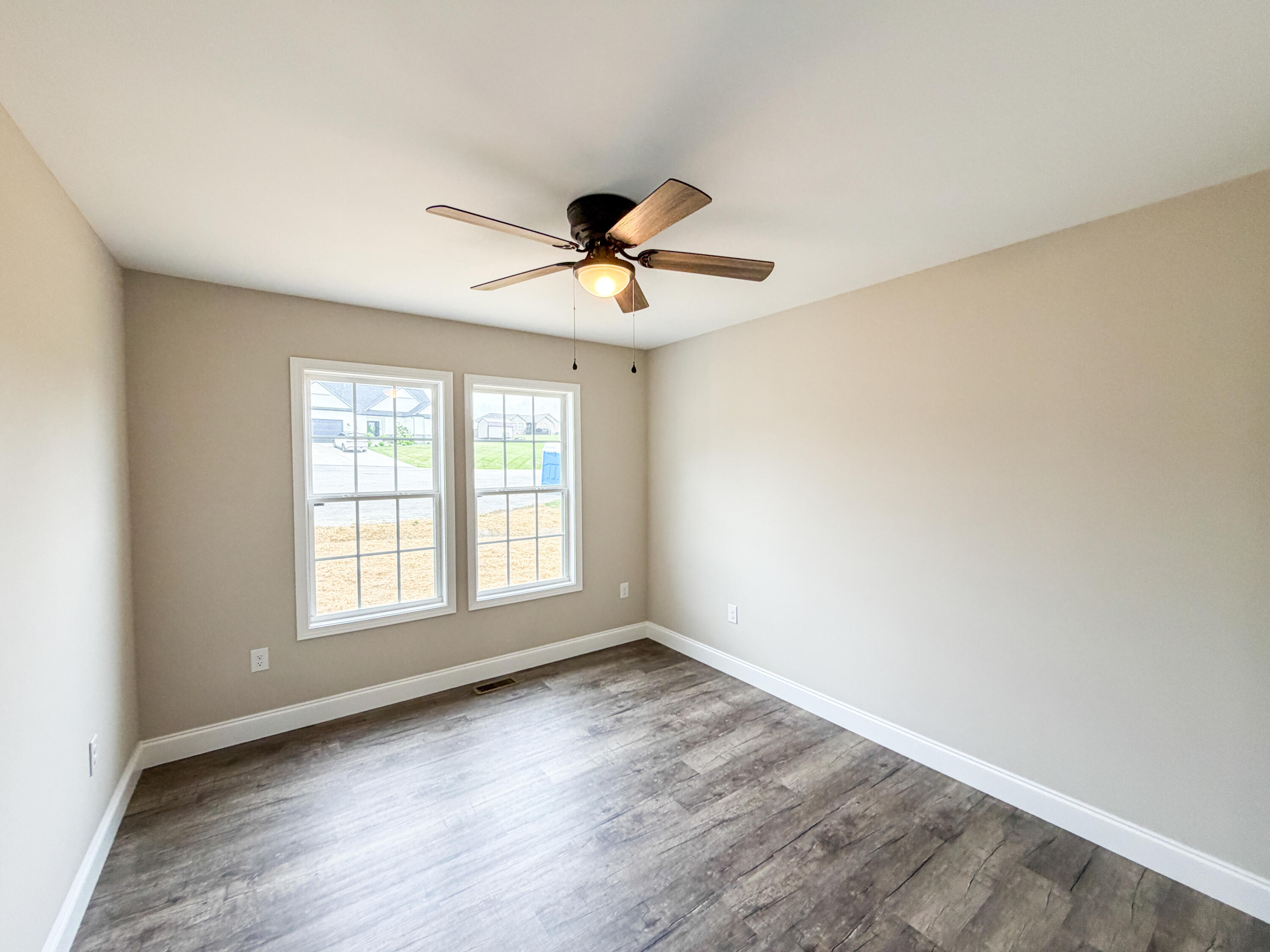 132 Sterlyn Drive Property Photo 35