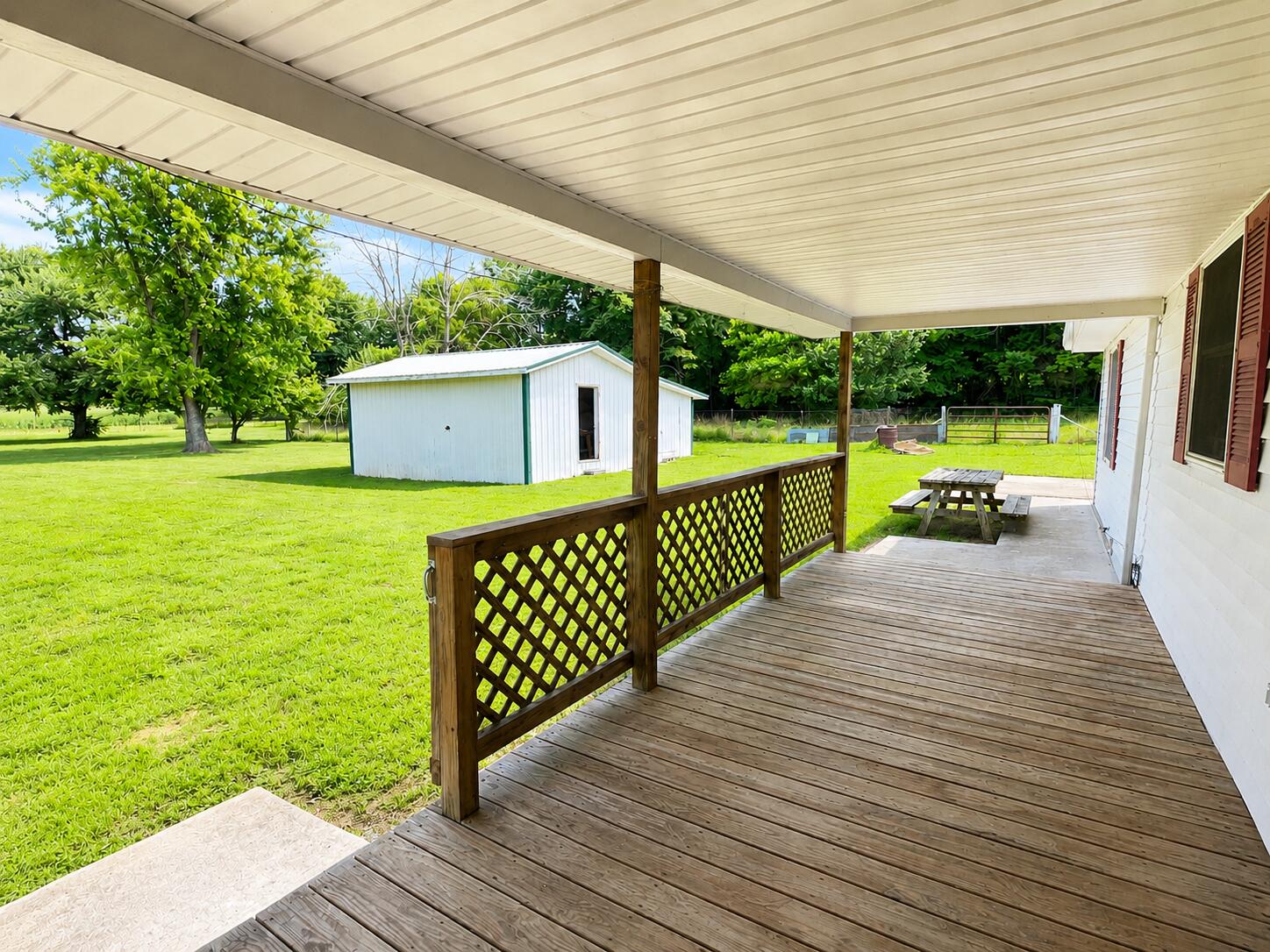 70 Dustin Lane Property Photo 20