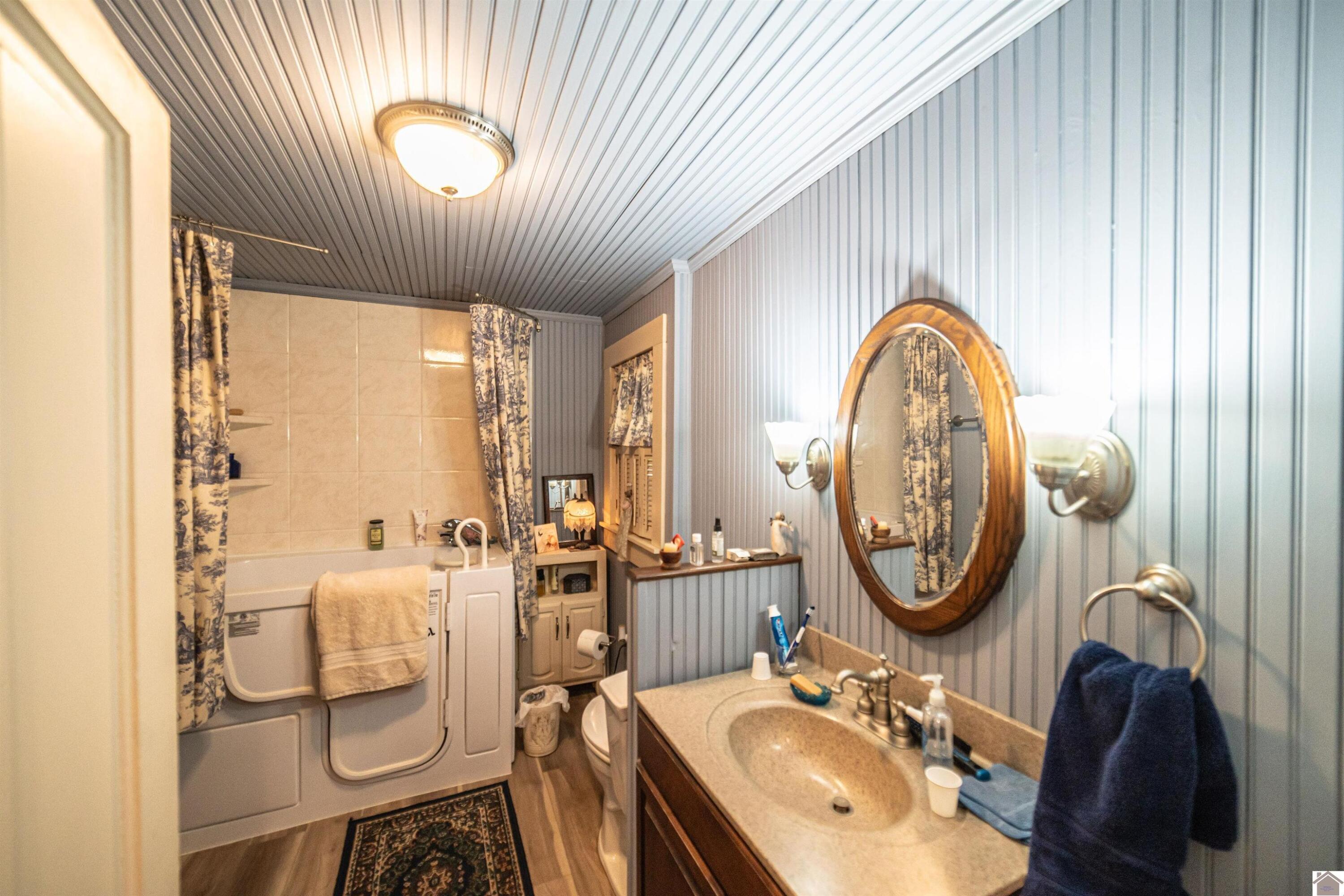 796 State Route 1772 Property Photo 15