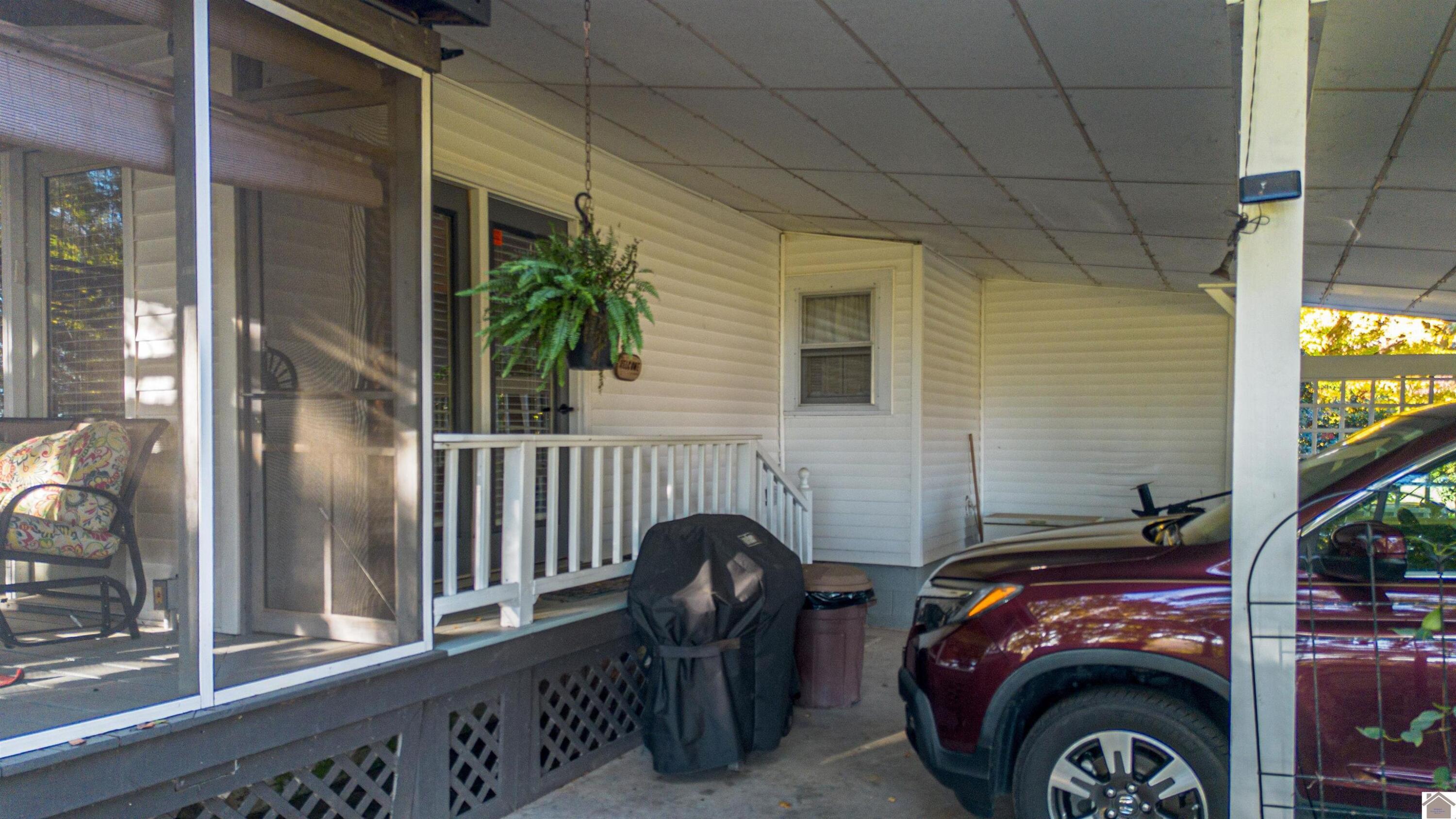 796 State Route 1772 Property Photo 28