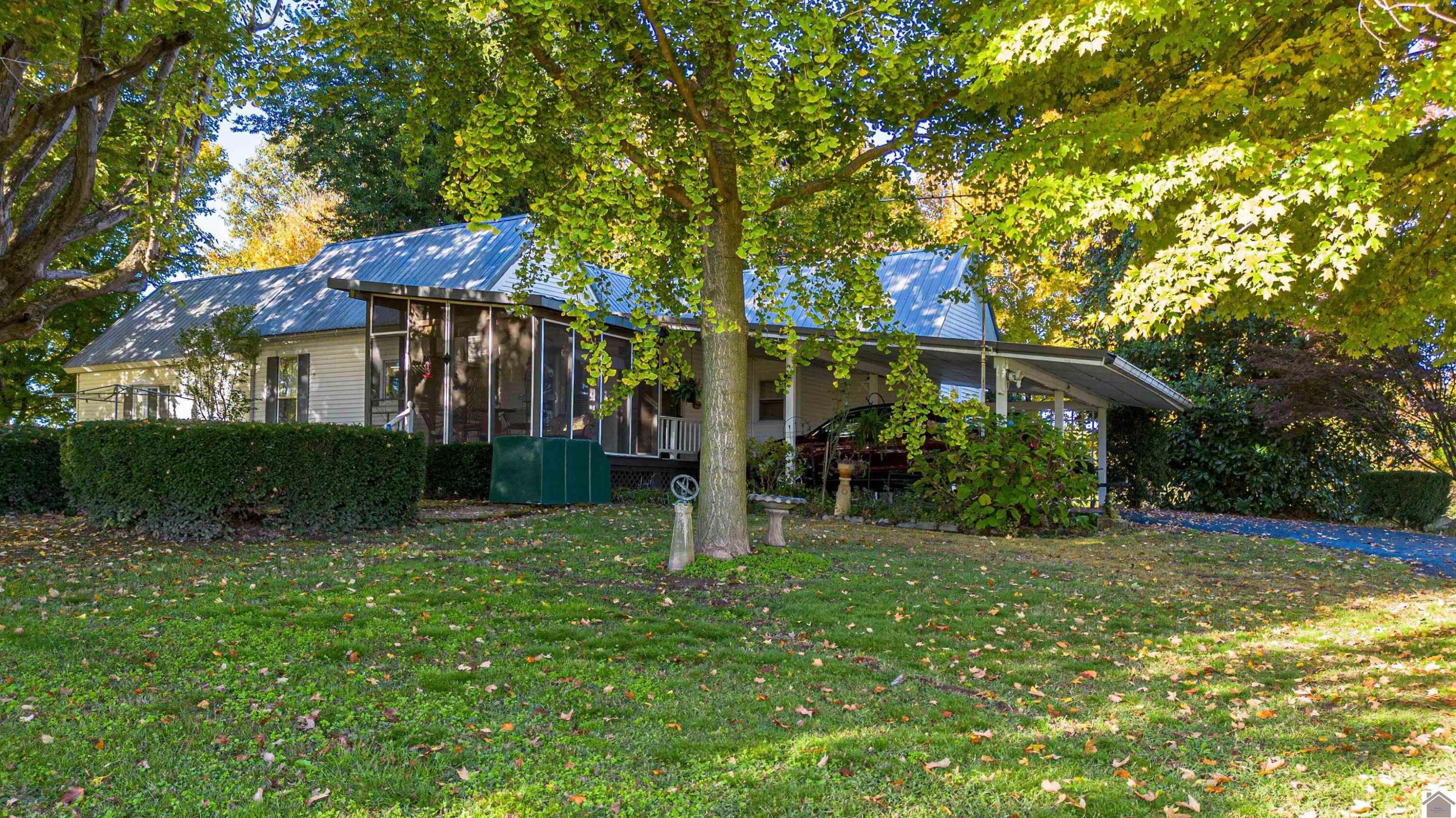 796 State Route 1772 Property Photo 39