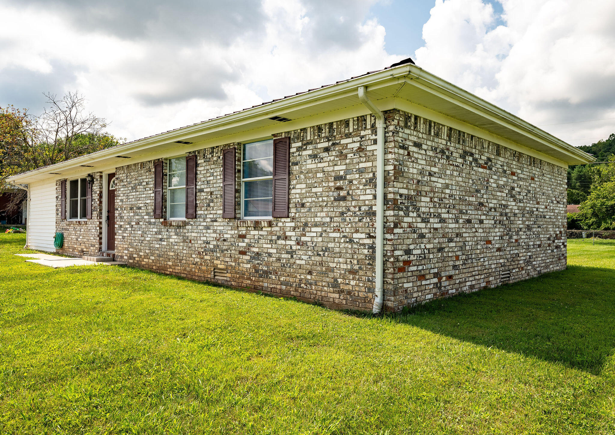 342 Highway 1808 Property Photo 8