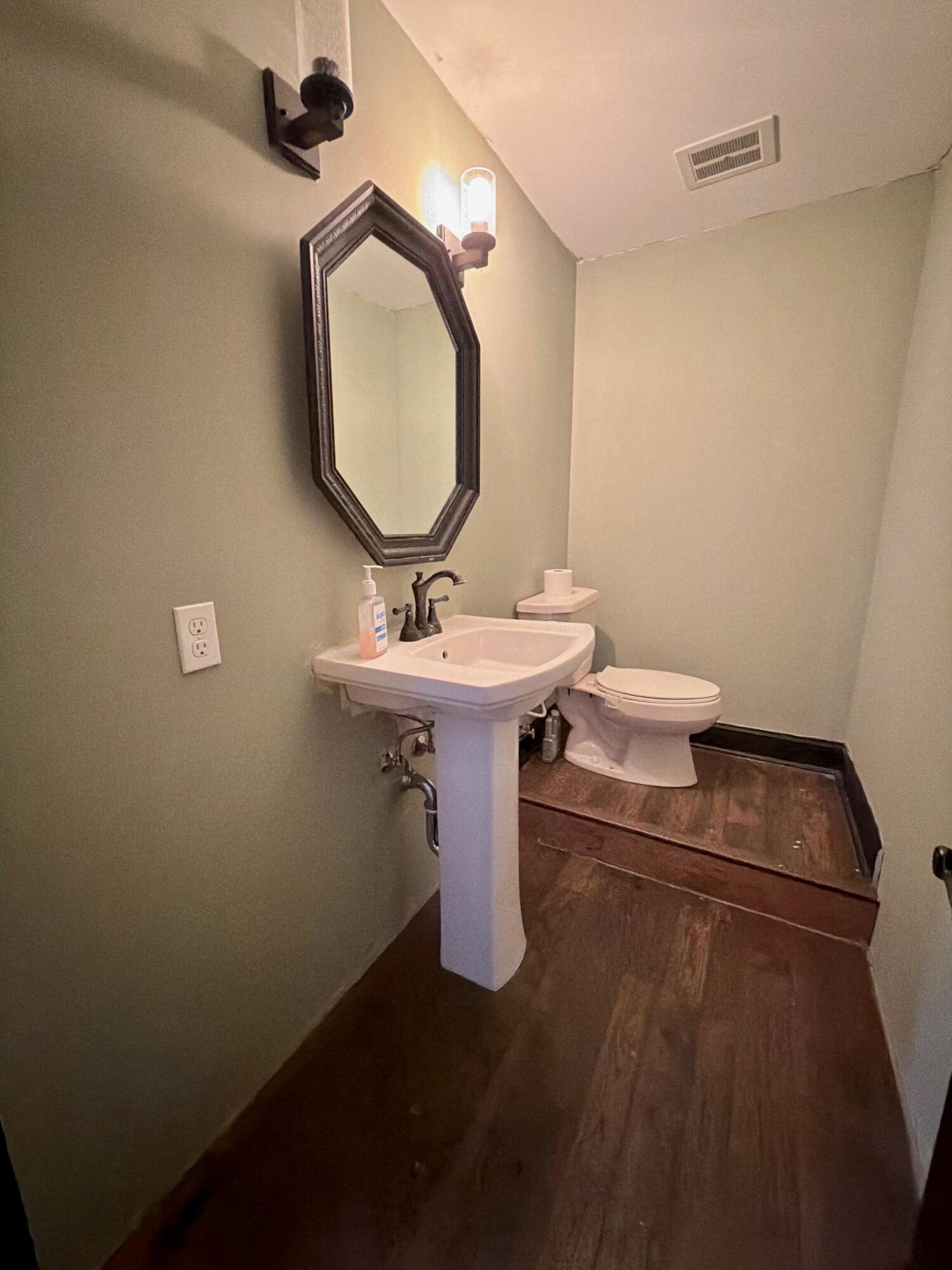 75 Hickory Hill Drive Property Photo 45