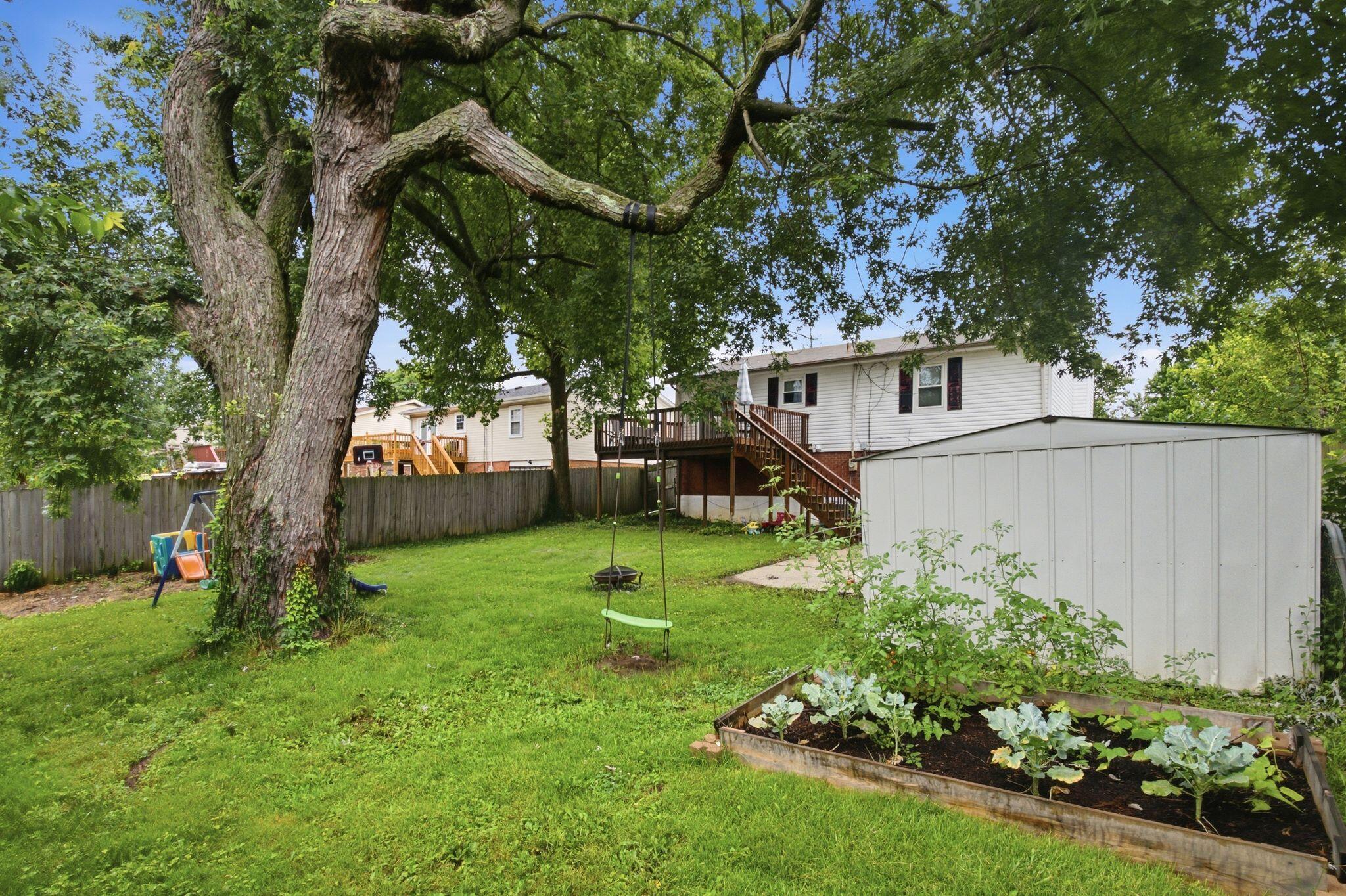 3633 Sundart Drive Property Photo 43