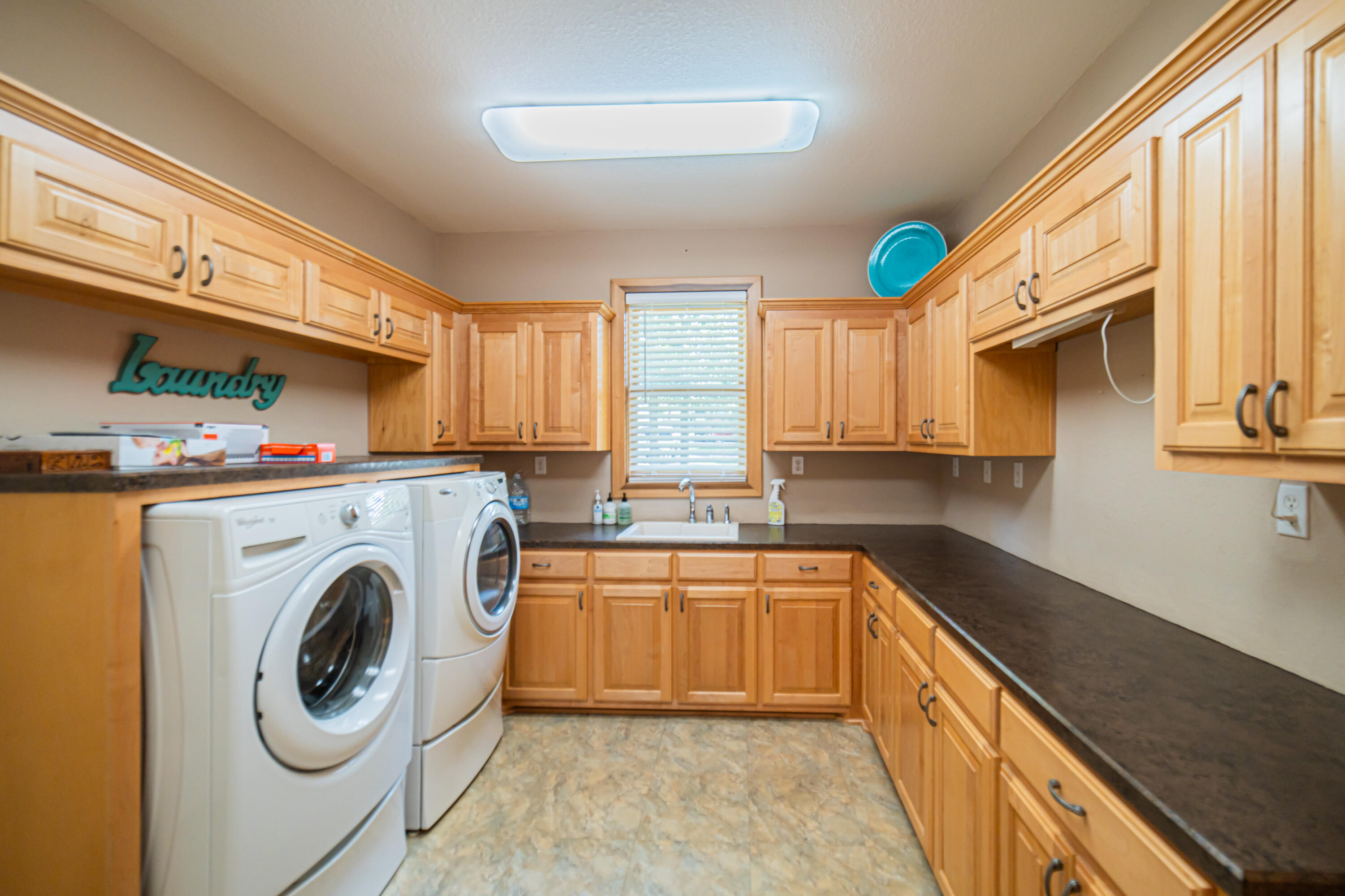 237 Knottingham Drive Property Photo 15