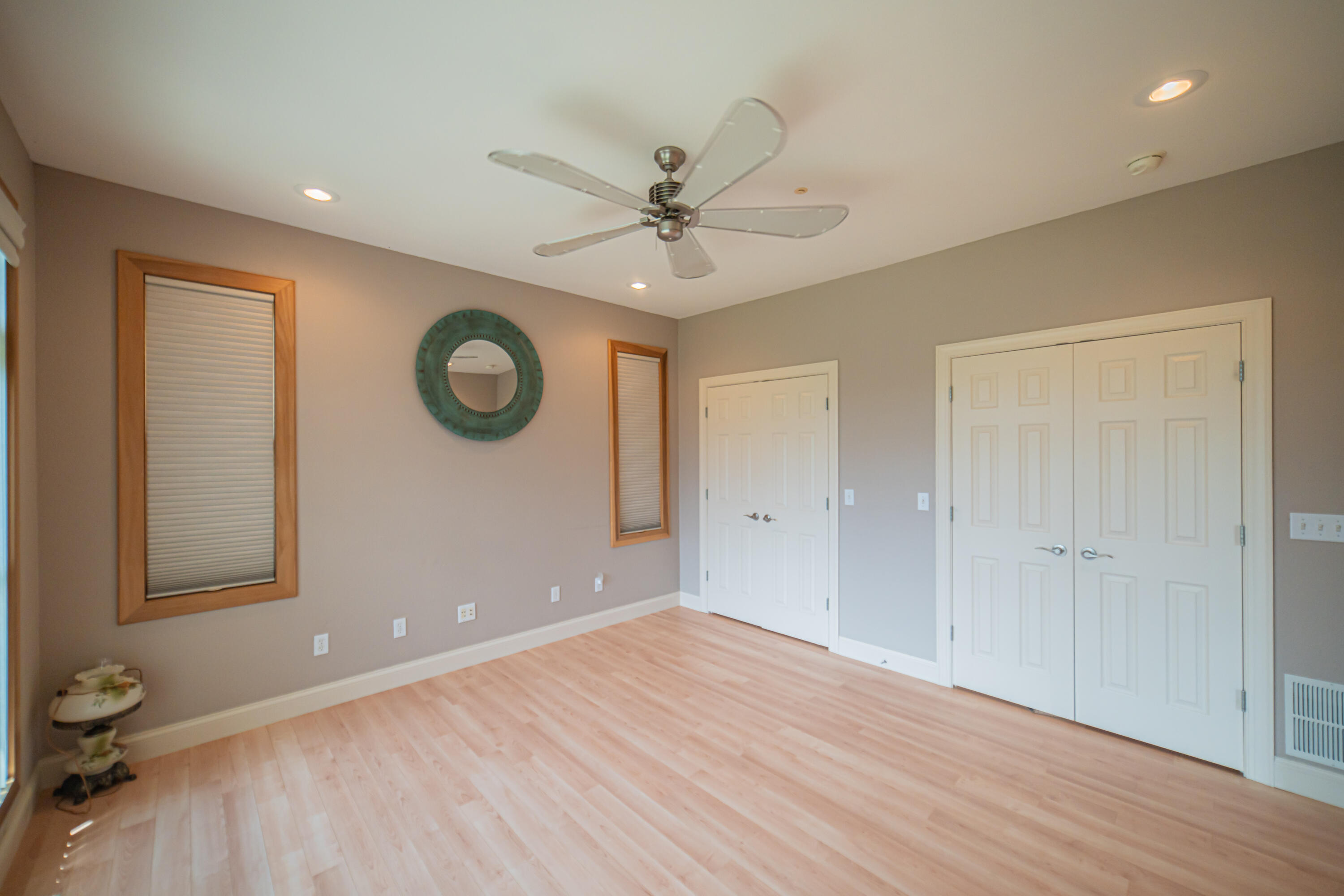 237 Knottingham Drive Property Photo 18