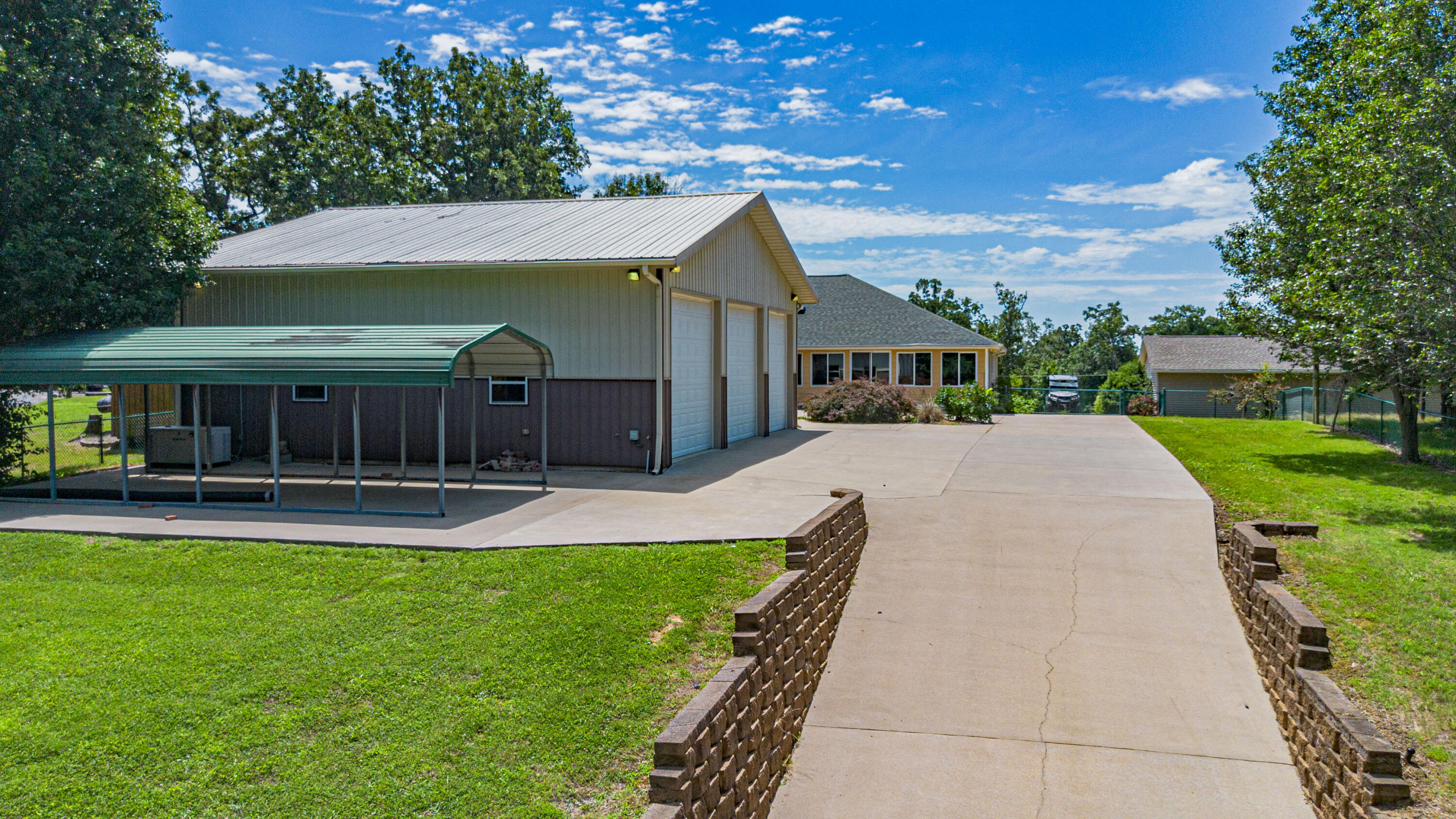 237 Knottingham Drive Property Photo 20