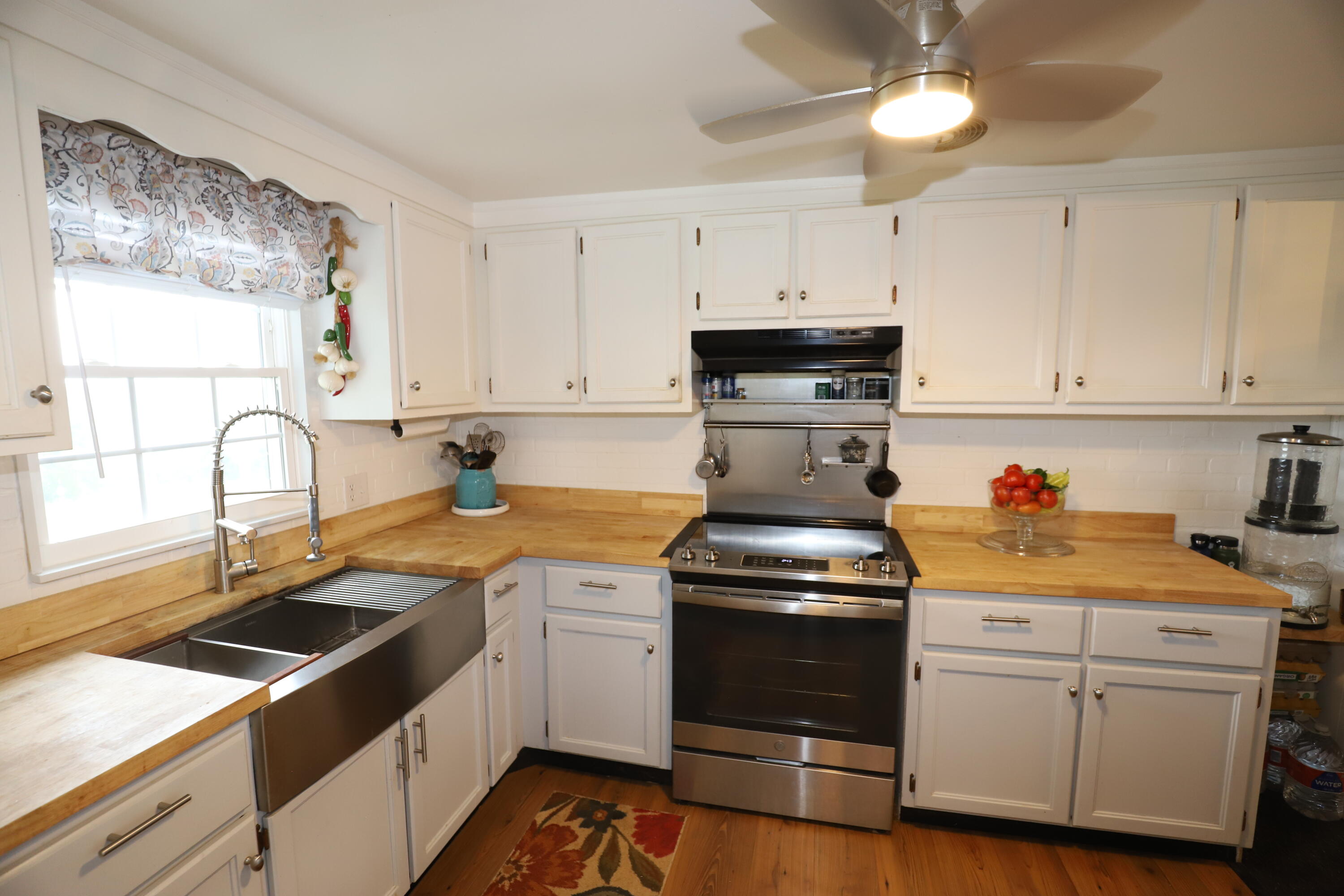 625 Caney Creek Road Property Photo 10