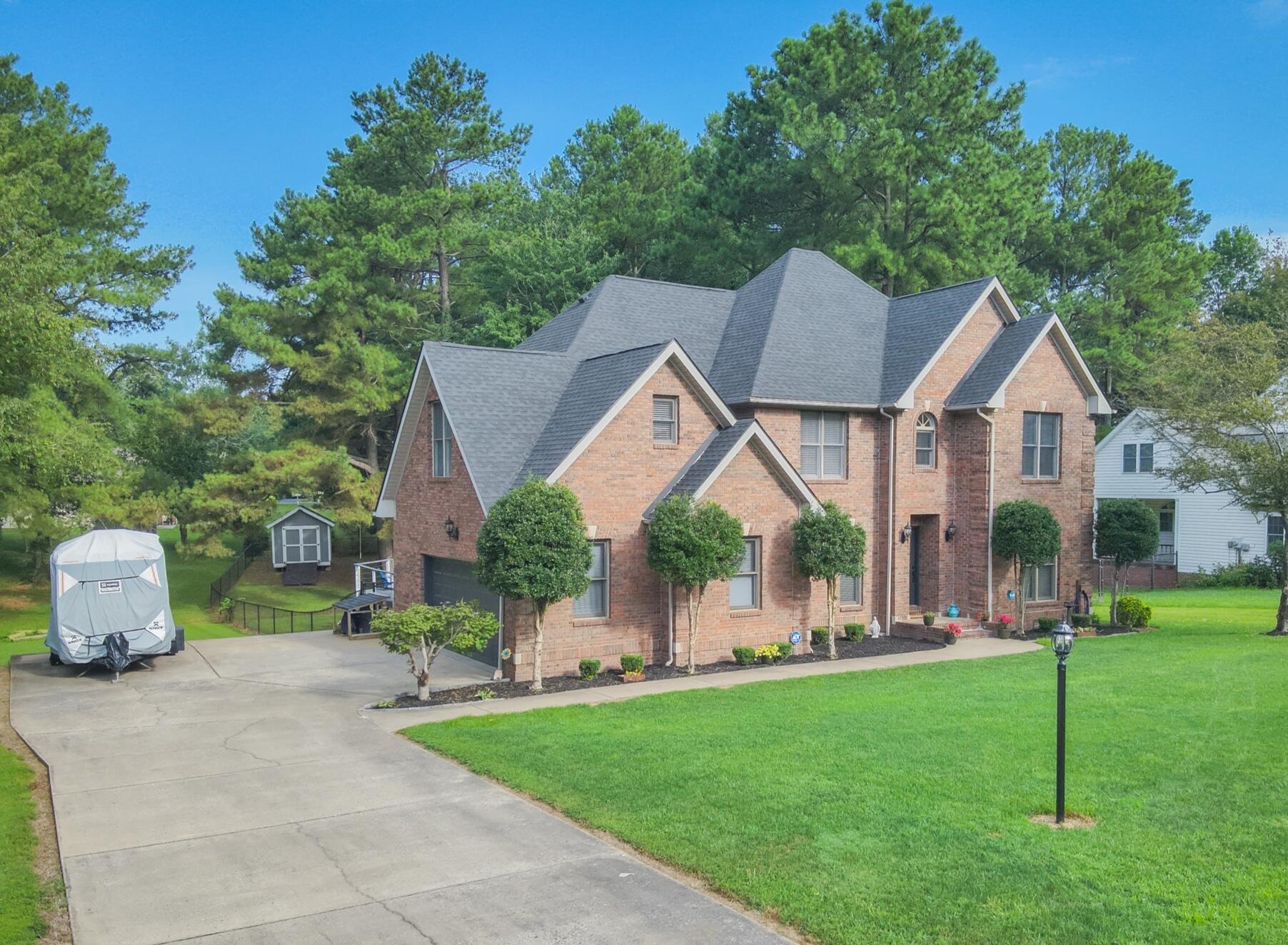 16 Greenwood Place Property Photo 2
