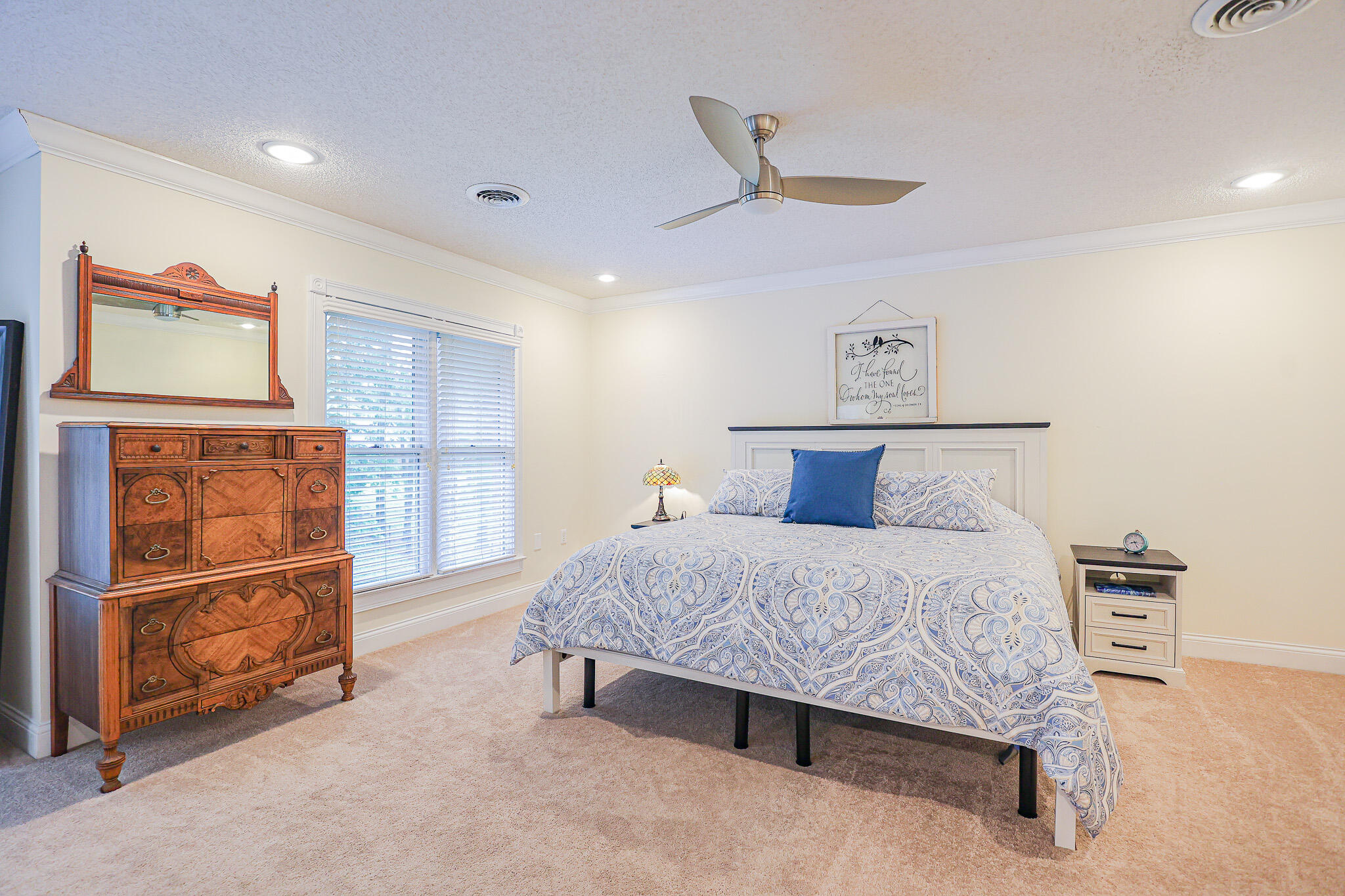 16 Greenwood Place Property Photo 28