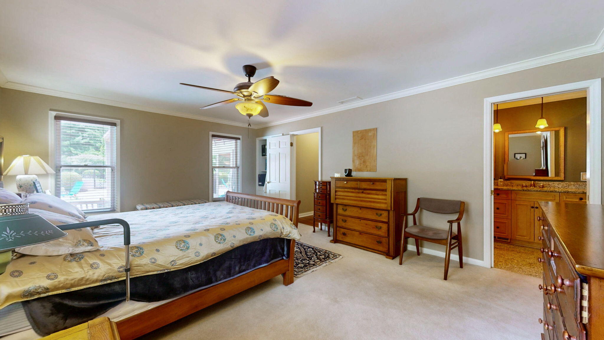 1609 Greenbriar Drive Property Photo 15