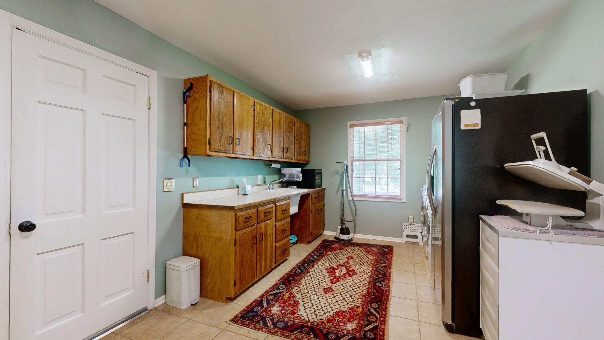1609 Greenbriar Drive Property Photo 24