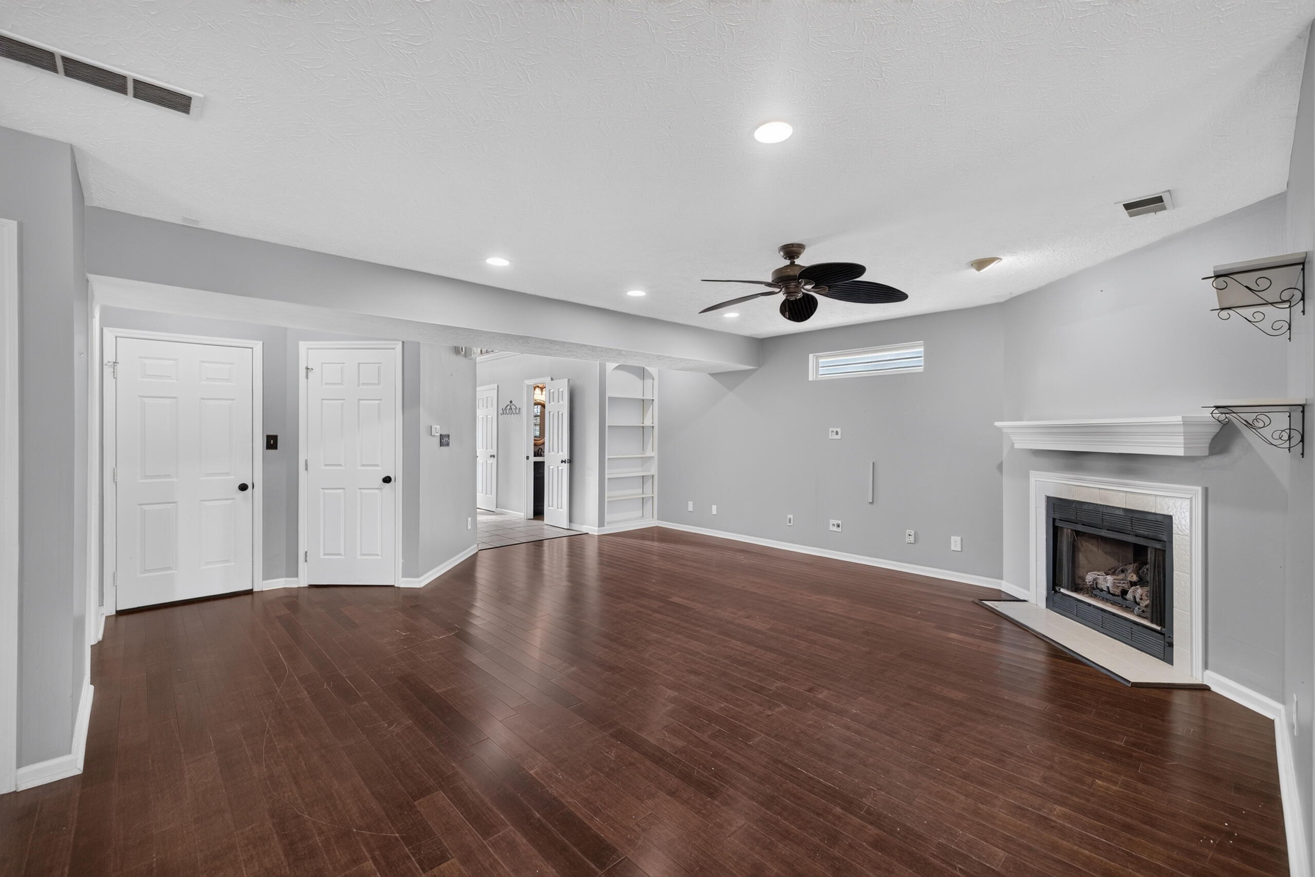 1209 Morning Side Drive Property Photo 5