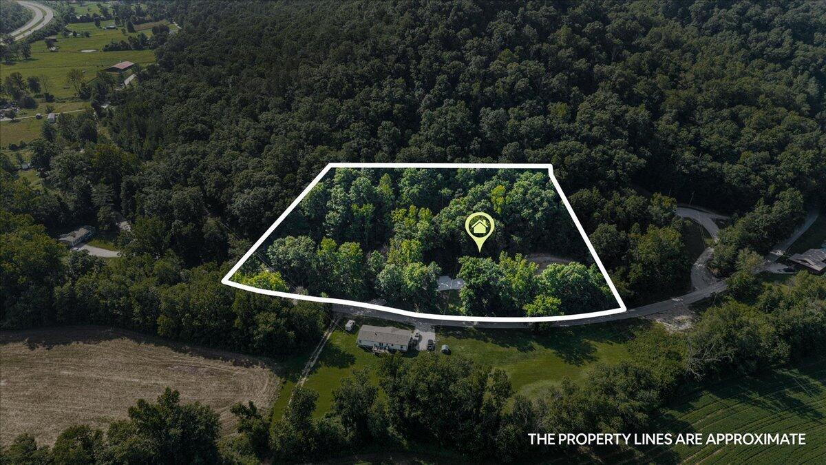 1820 N Fork Road Property Photo 3