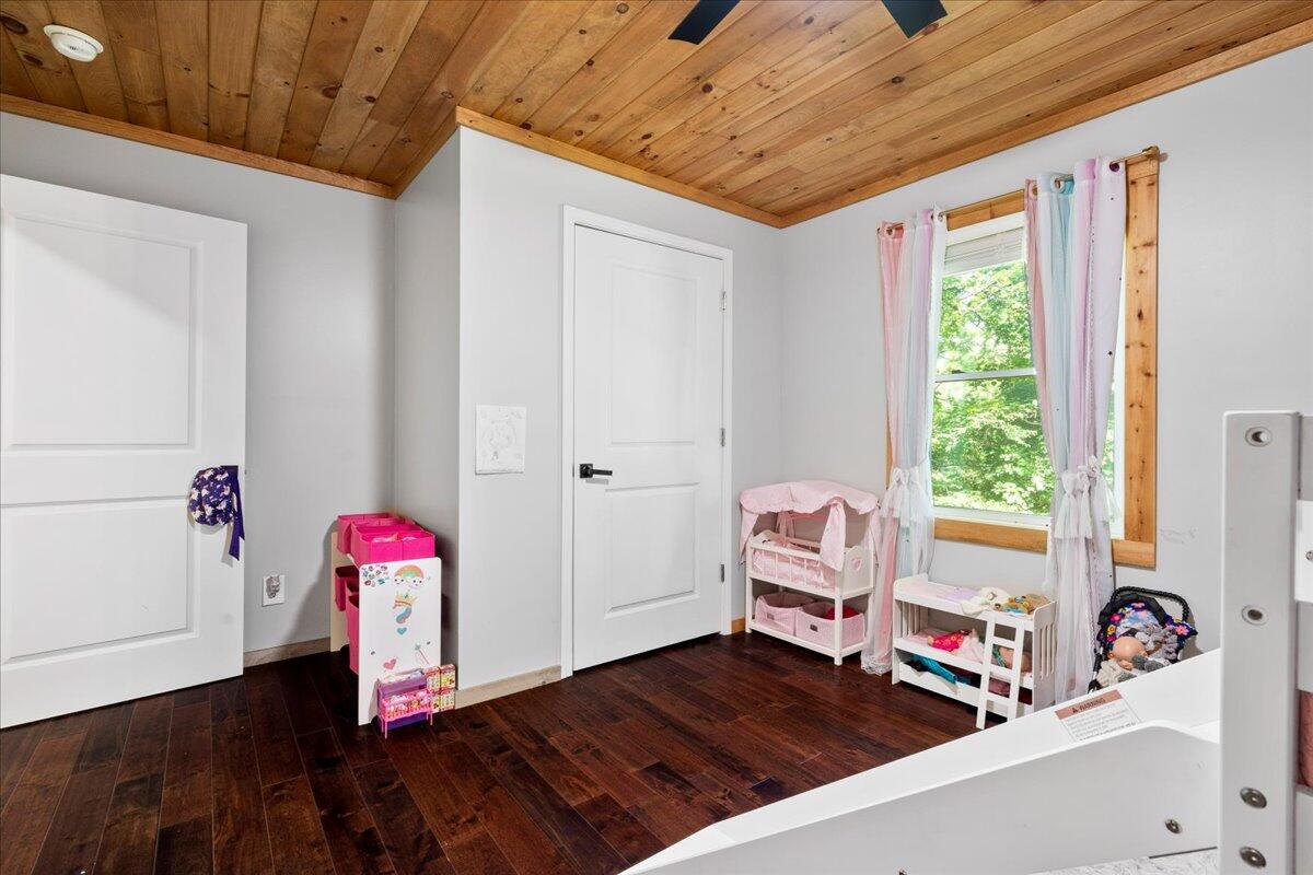 1820 N Fork Road Property Photo 17