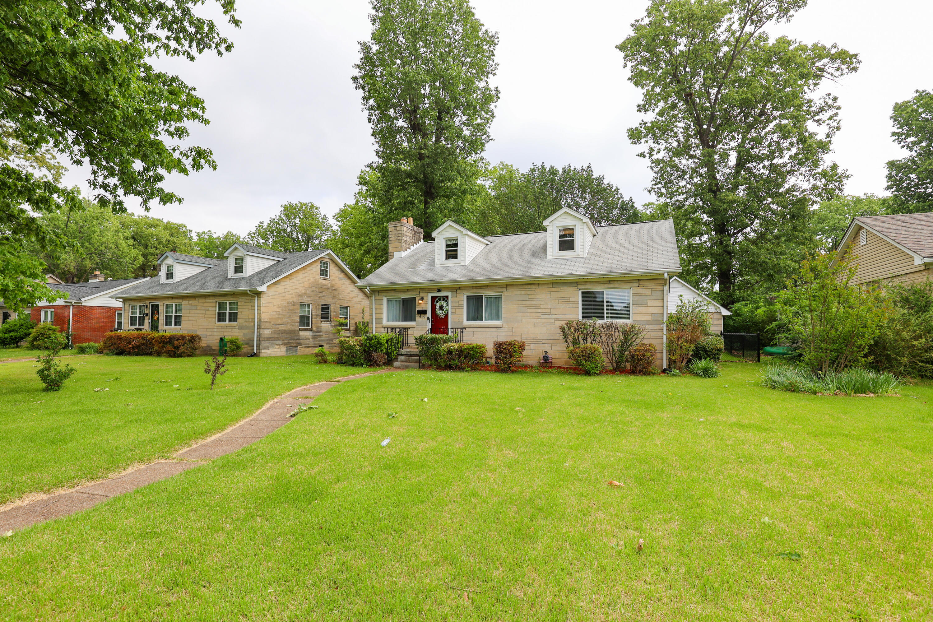 412 Joe Clifton Drive Property Photo 4
