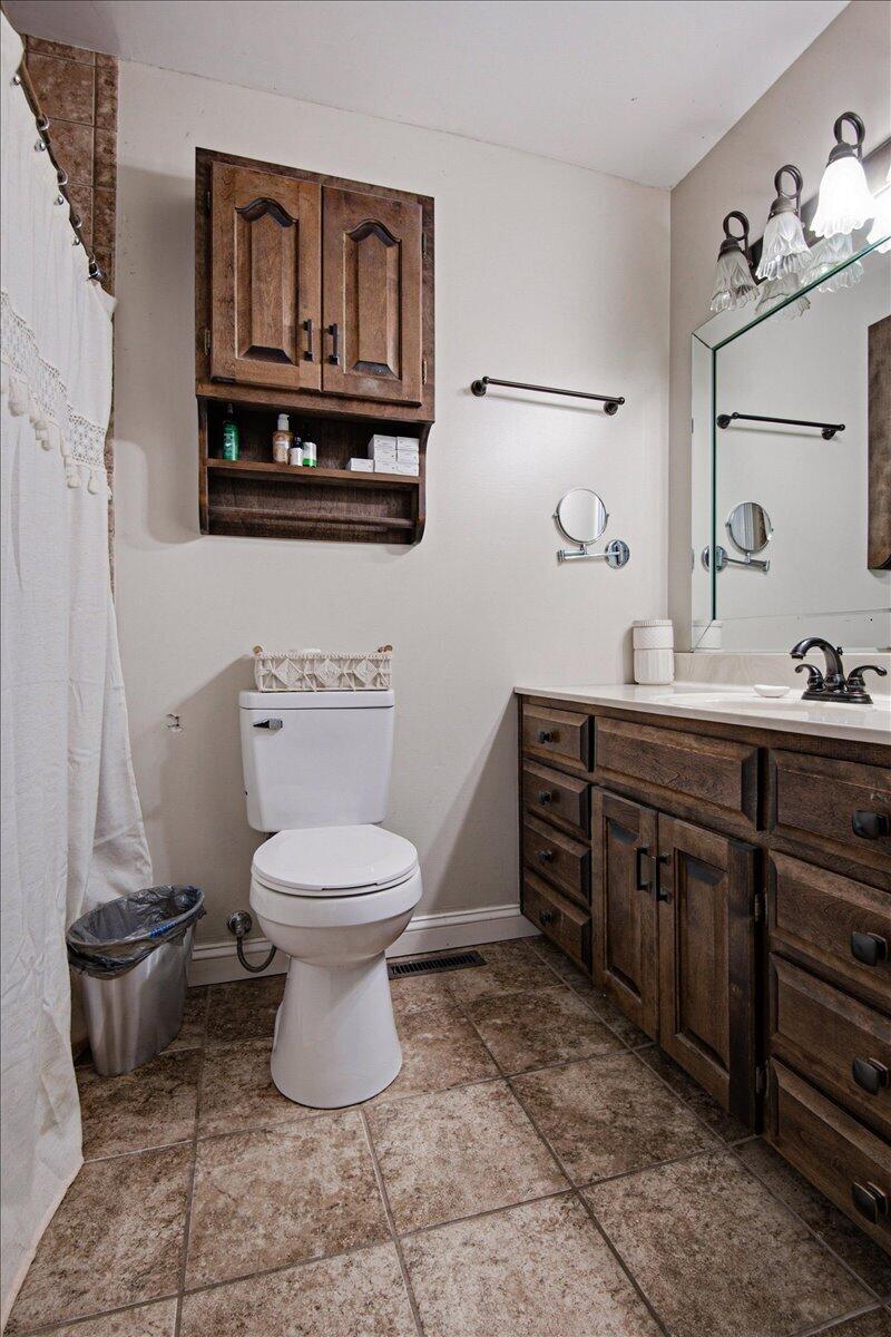 92 Skyview Drive Property Photo 9