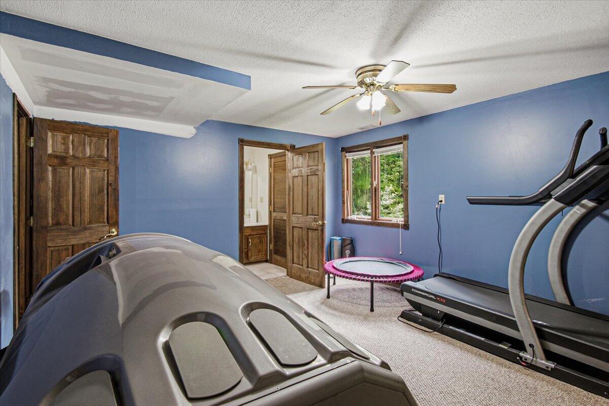 92 Skyview Drive Property Photo 35