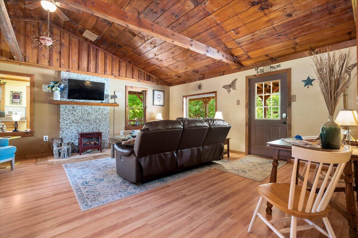 5931 Ky-15 Property Photo 58