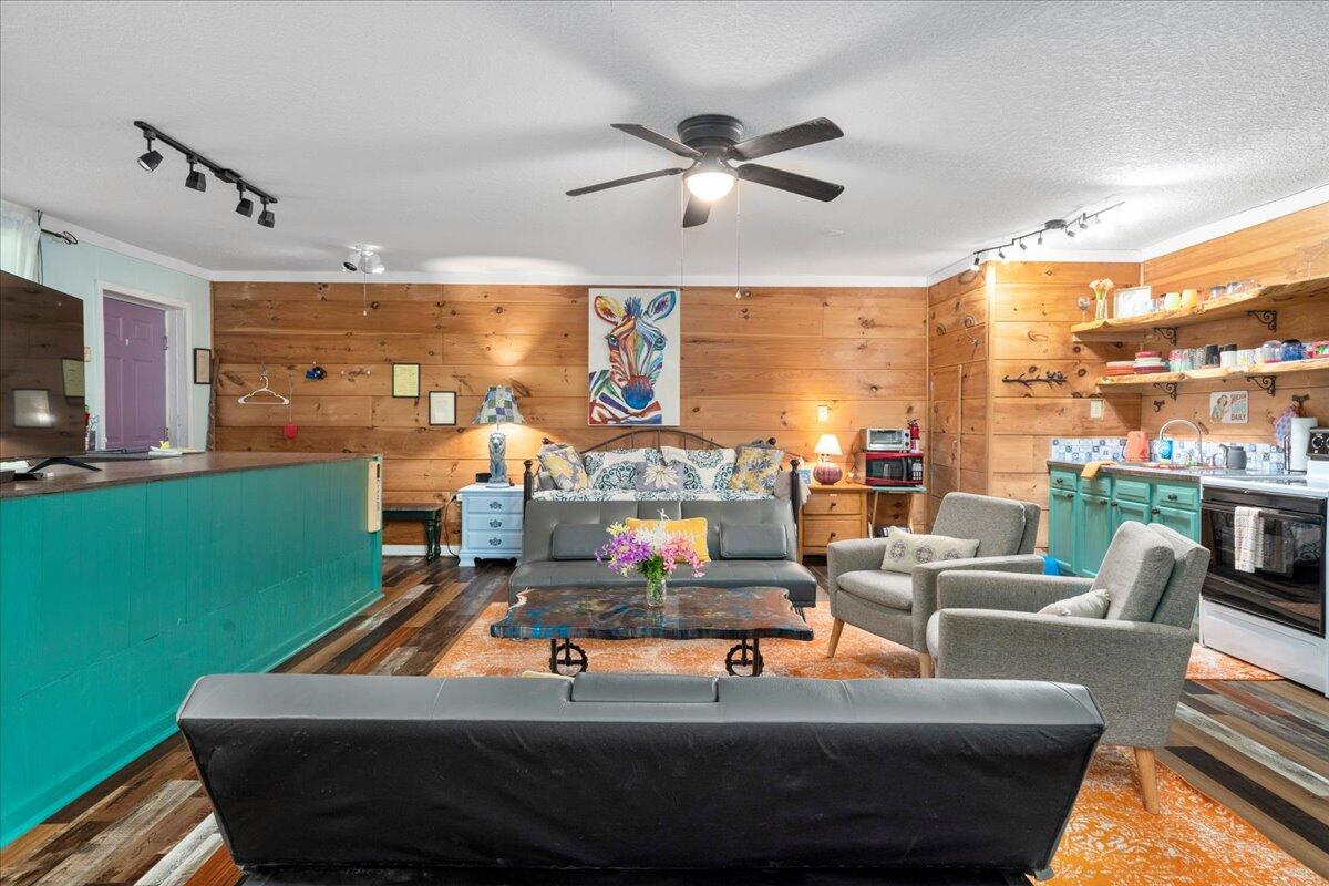 5931 Ky-15 Property Photo 9