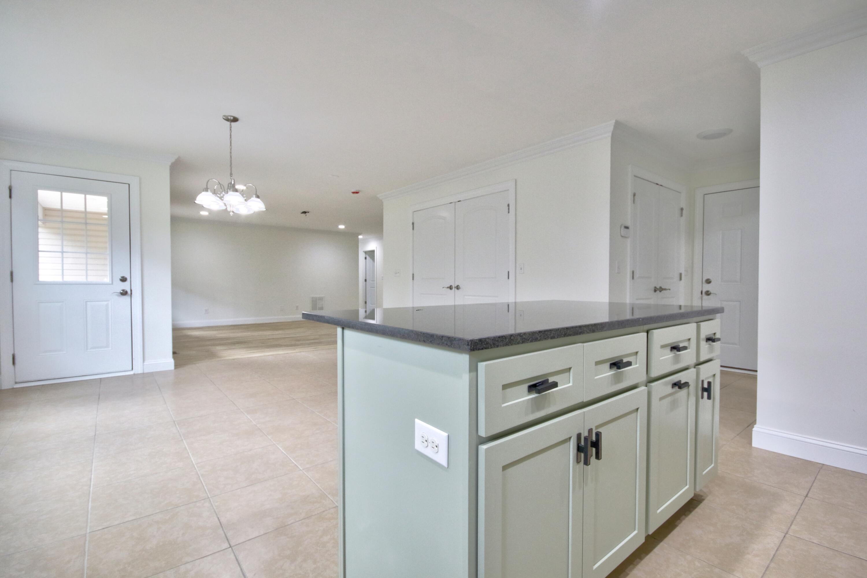 422 Scarlet Oak Drive Property Photo 12