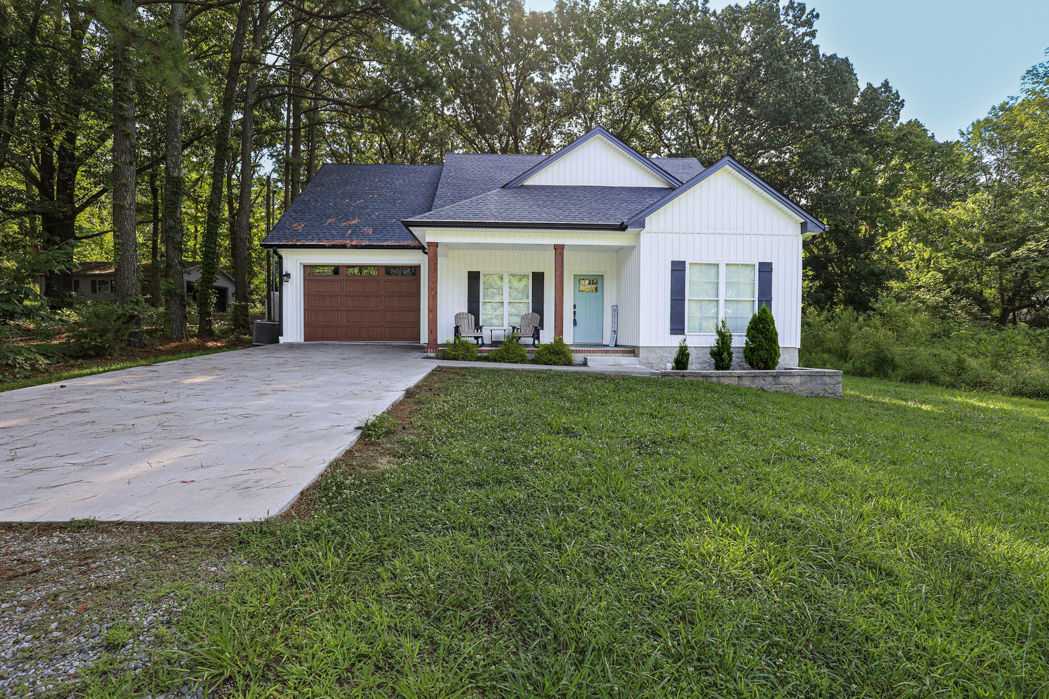92 Mermie Road Property Photo 1