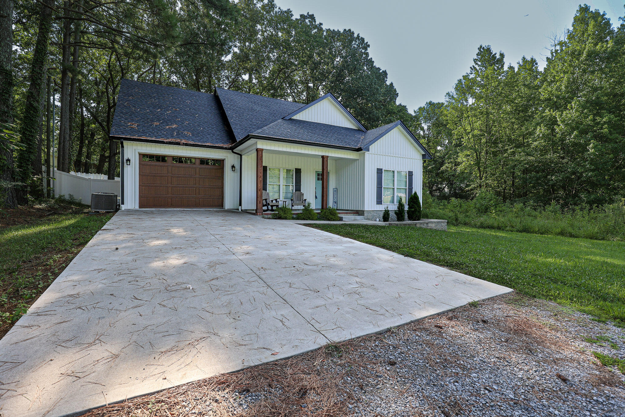 92 Mermie Road Property Photo 2