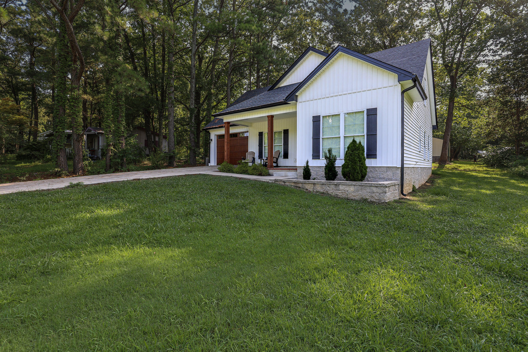 92 Mermie Road Property Photo 3
