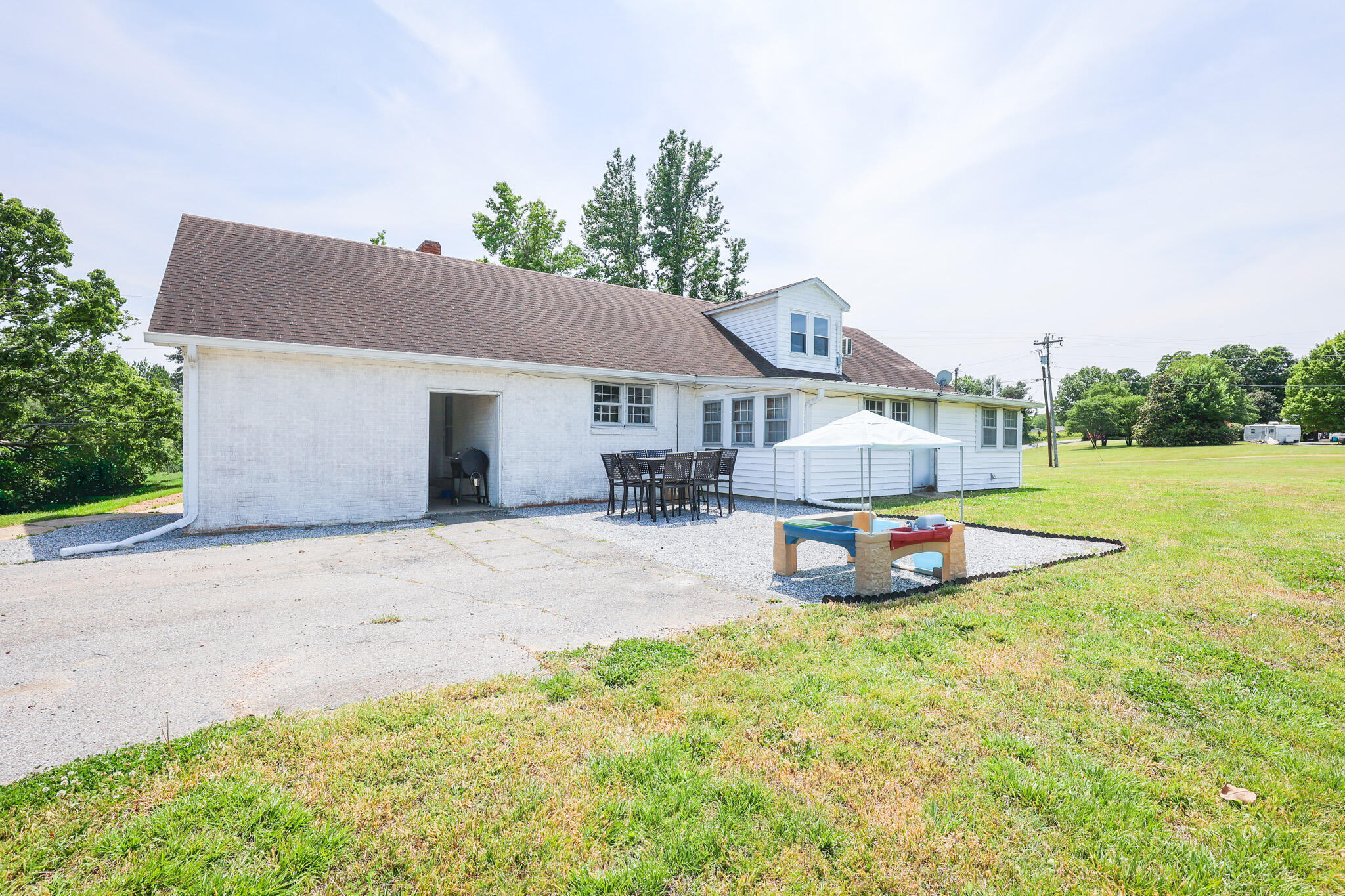 1763 Dogtown Road Property Photo 8