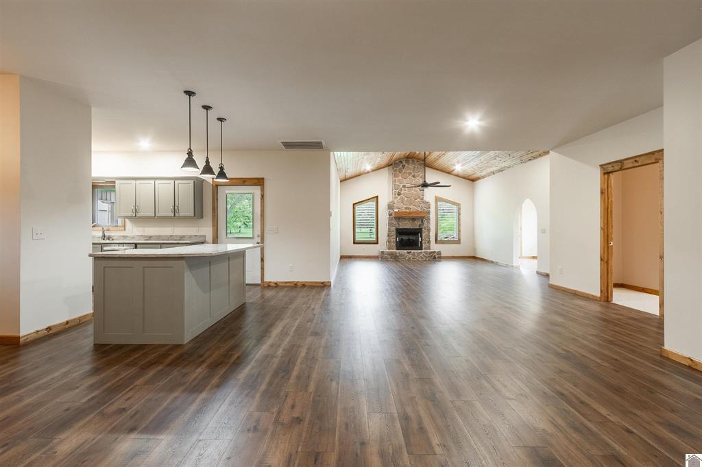 1430 Spence Chapel Road Property Photo 6