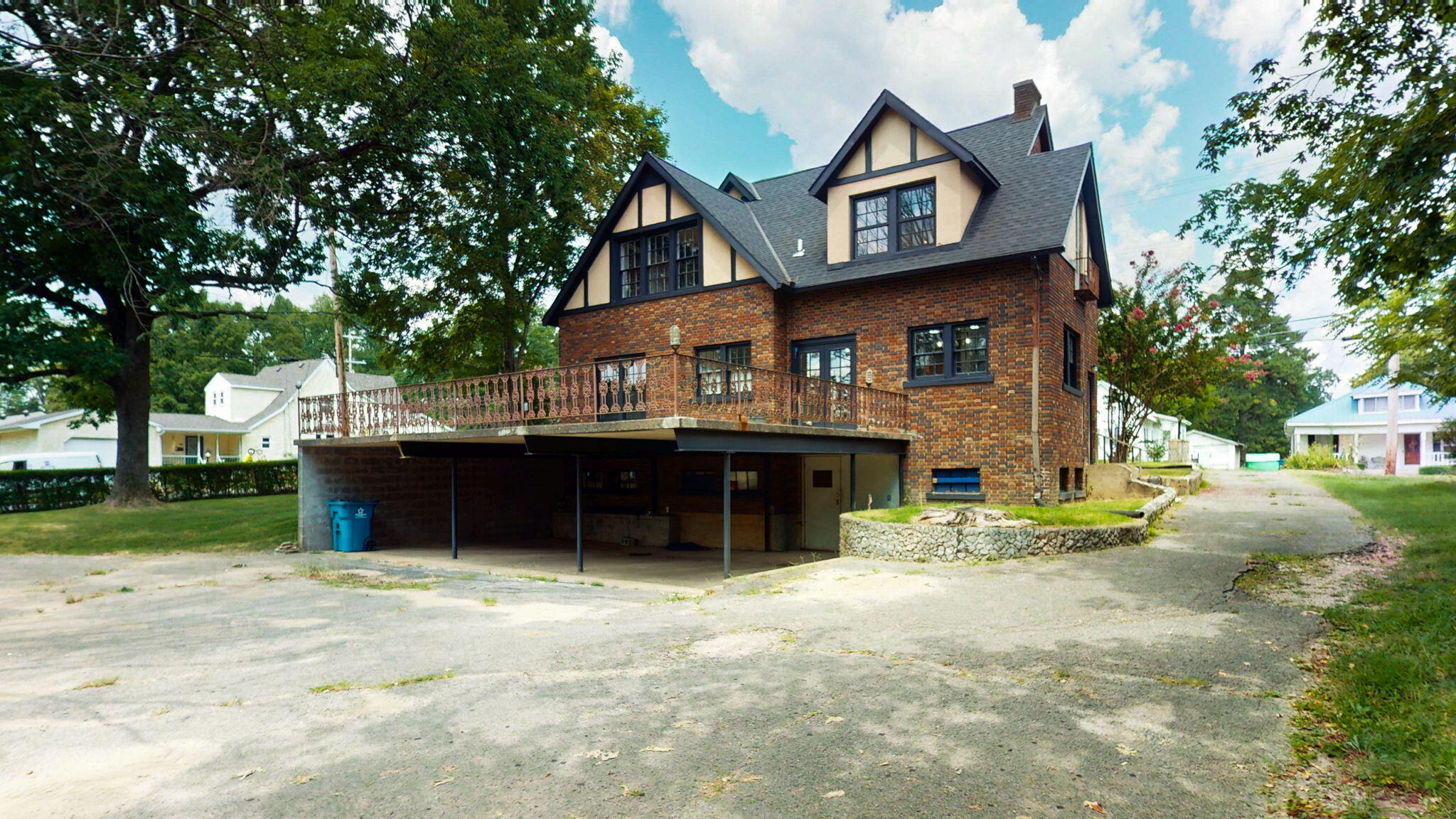 1007 Poplar Street Property Photo 37